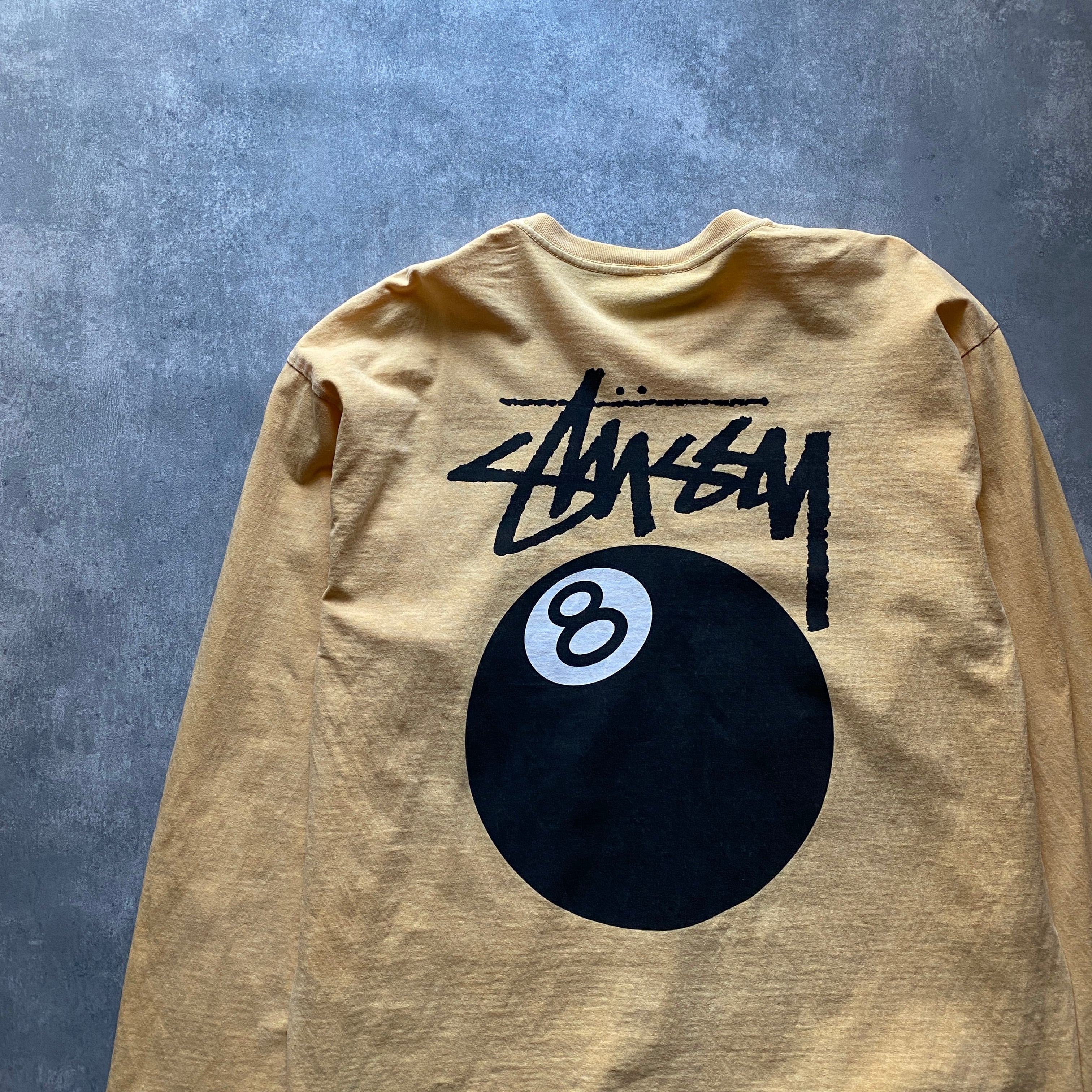 【XLサイズ】stussy　ステューシー　8ボール　バックプリント　イエロー　Tシャツ　ロンT