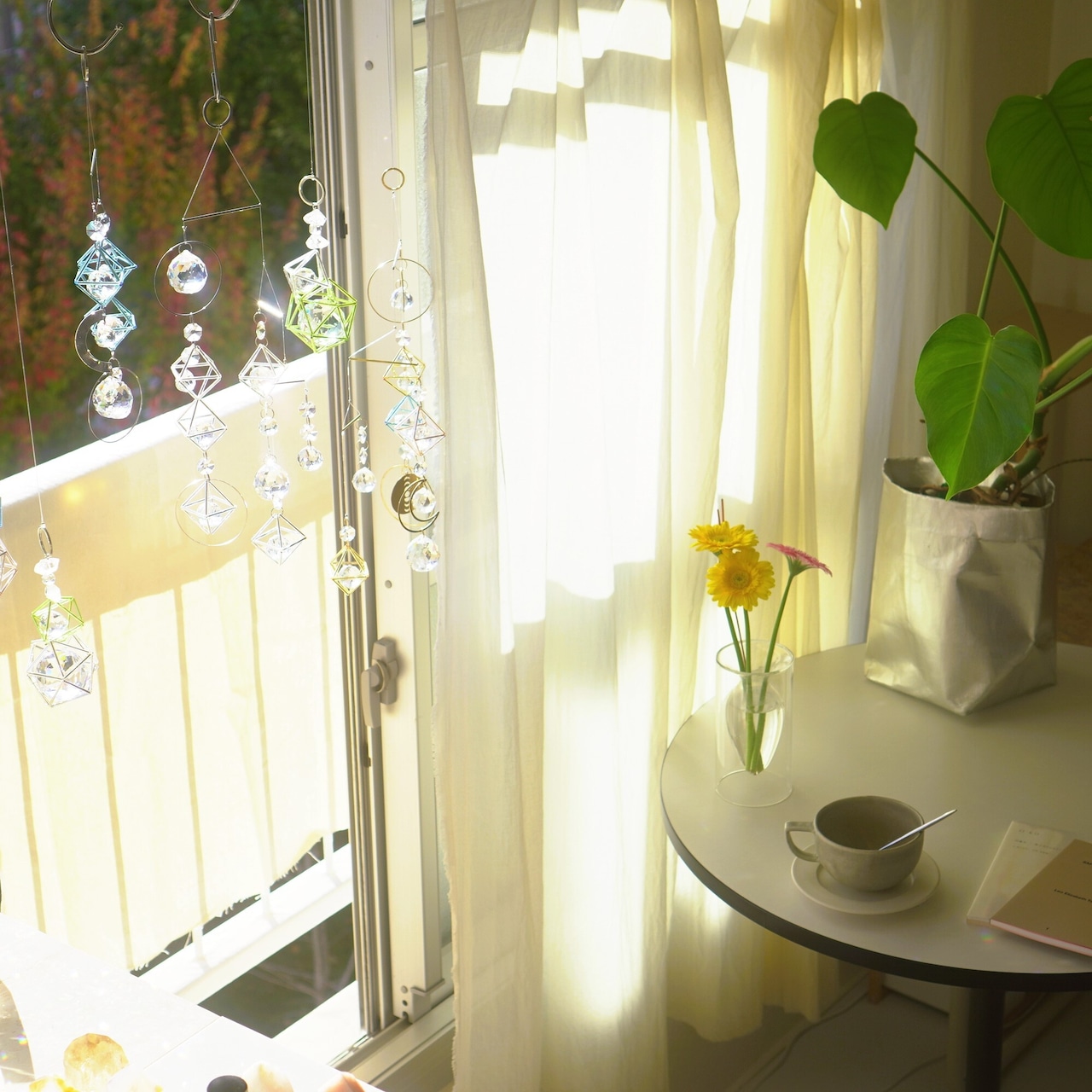 Twin Crystal - Triple / ツインクリスタル / Light Healing Crystal Suncatcher