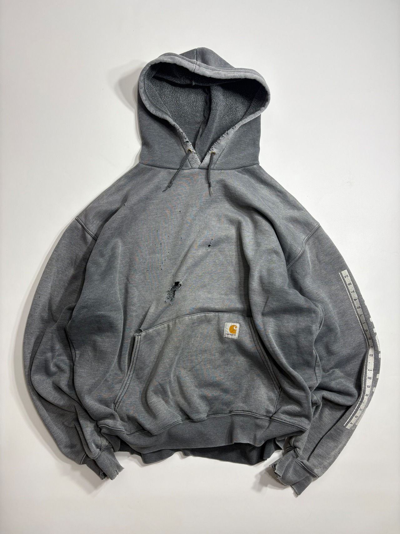 1990s- Carhartt Distressed Pullover Hoodie