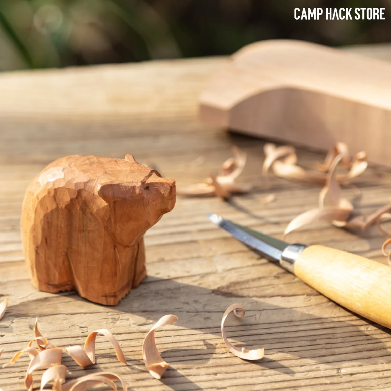 木彫り 熊 ウッドカービング 木製 置物 インテリア モーラナイフで始める「ウッドカービングキット熊」 | CAMP HACK STORE