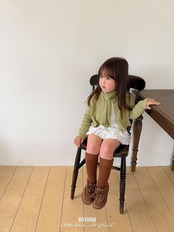 韓国子供服 / BANANA J / 26Autumn / ハニースカーフ / 秋服 / キッズ *free*