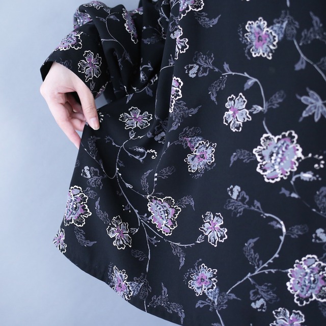 flower art pattern over wide silhouette open collar shirt