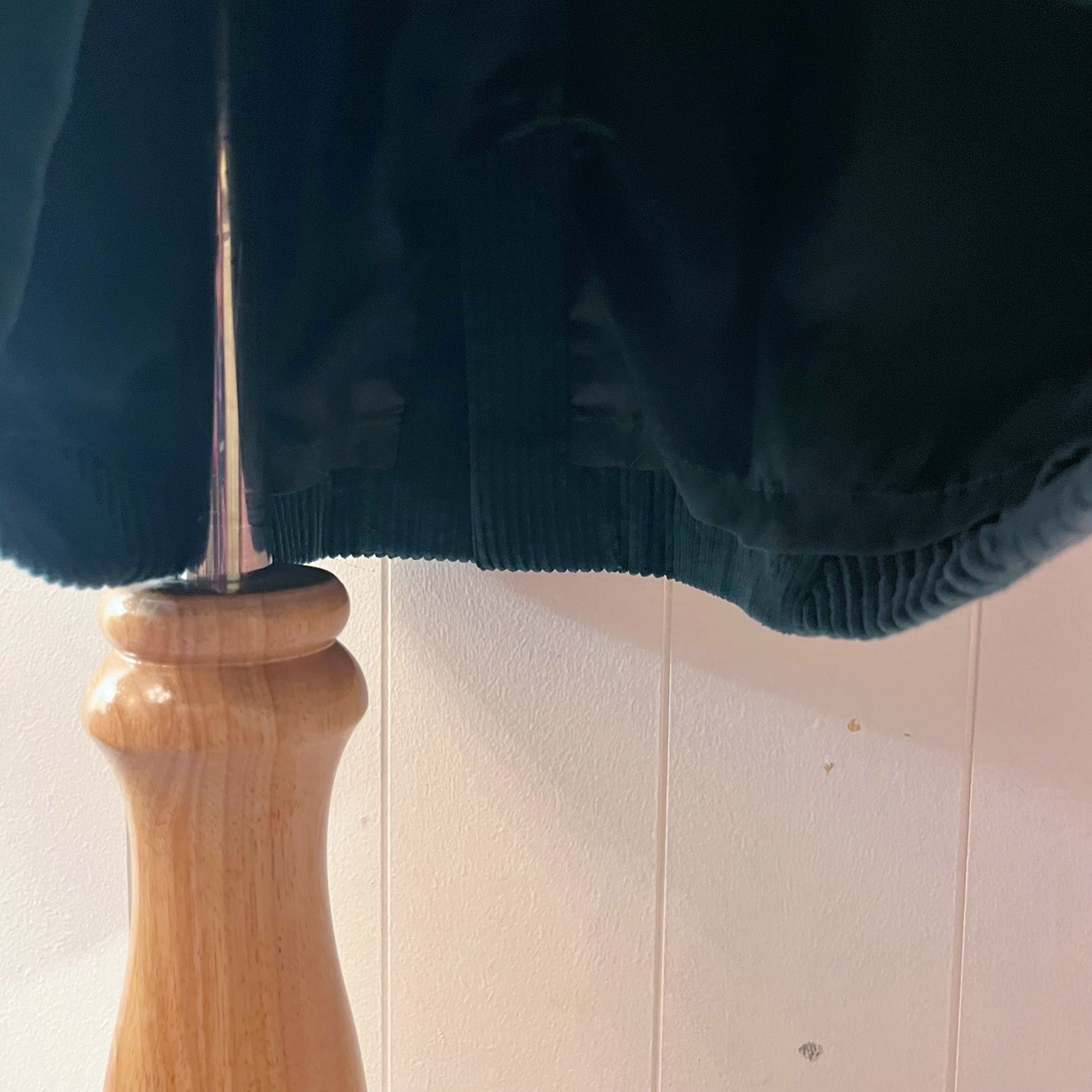 green corduroy semi tight skirt