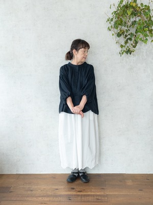 [A PIECE OF LIBRARY]スタンダードリネンモナミブラウス