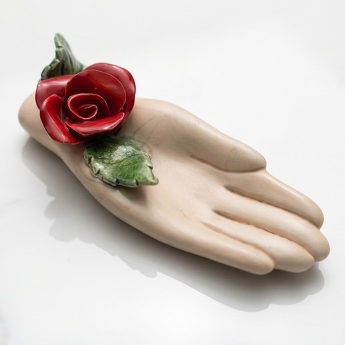 Hand Trey