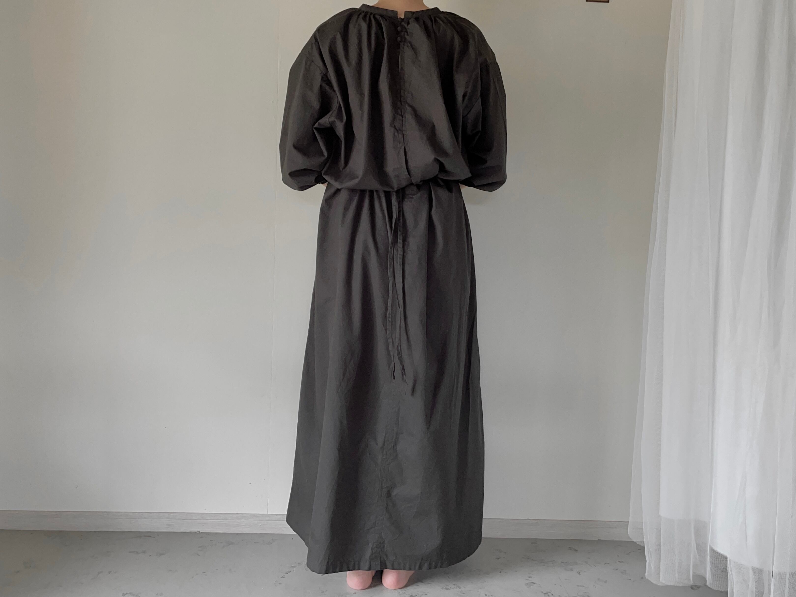 エプロンワンピース