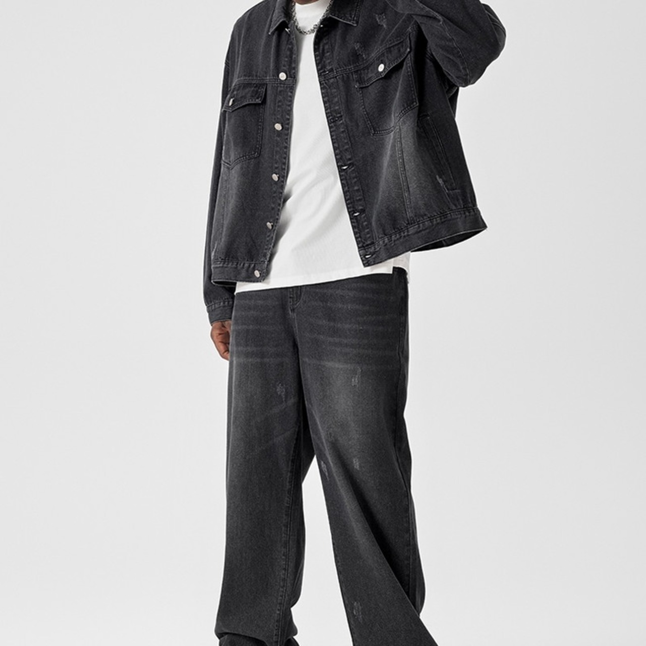 ウォッシュドブラックデニムジャケット（別売りでセットアップのパンツあり）　935