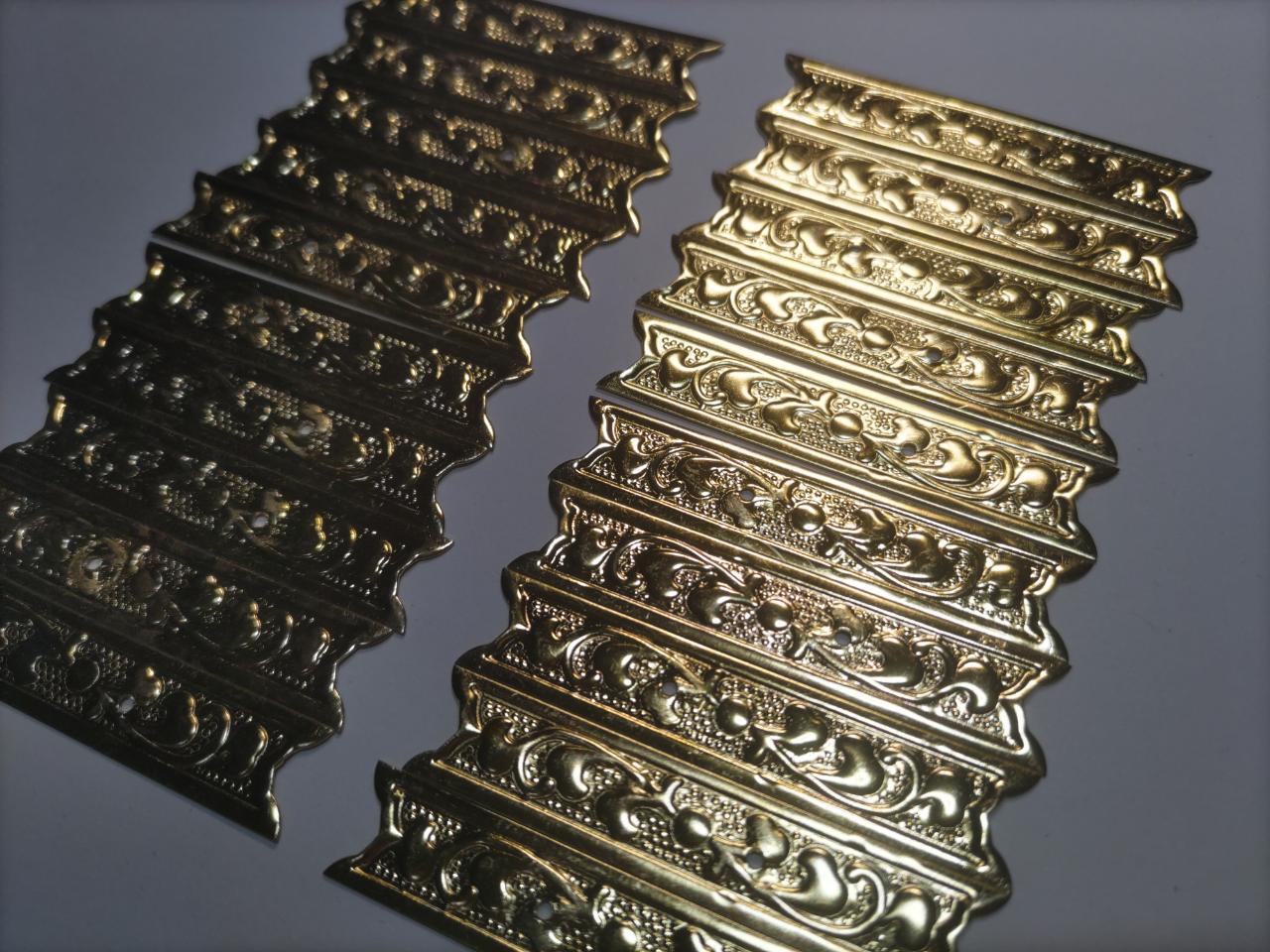 52mmx 10枚【唐草真鍮金具】 仏具、祭り、神輿、山車、飾り真鍮金具