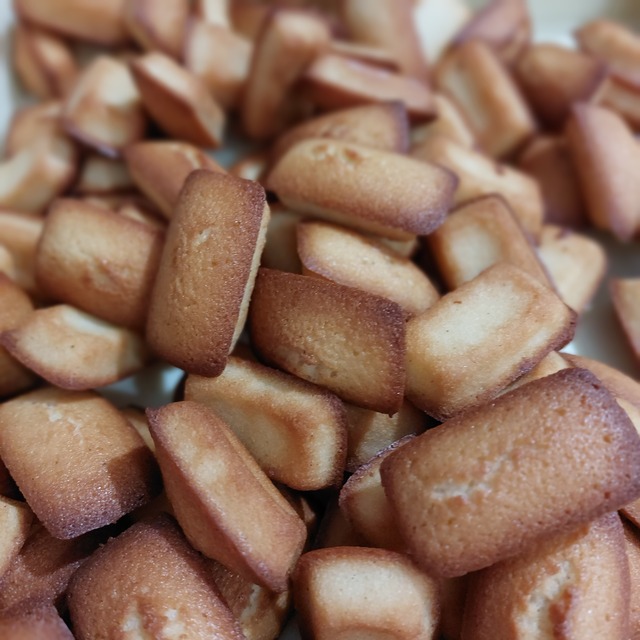 ミニフィナンシエ　アーモンド（6個入）