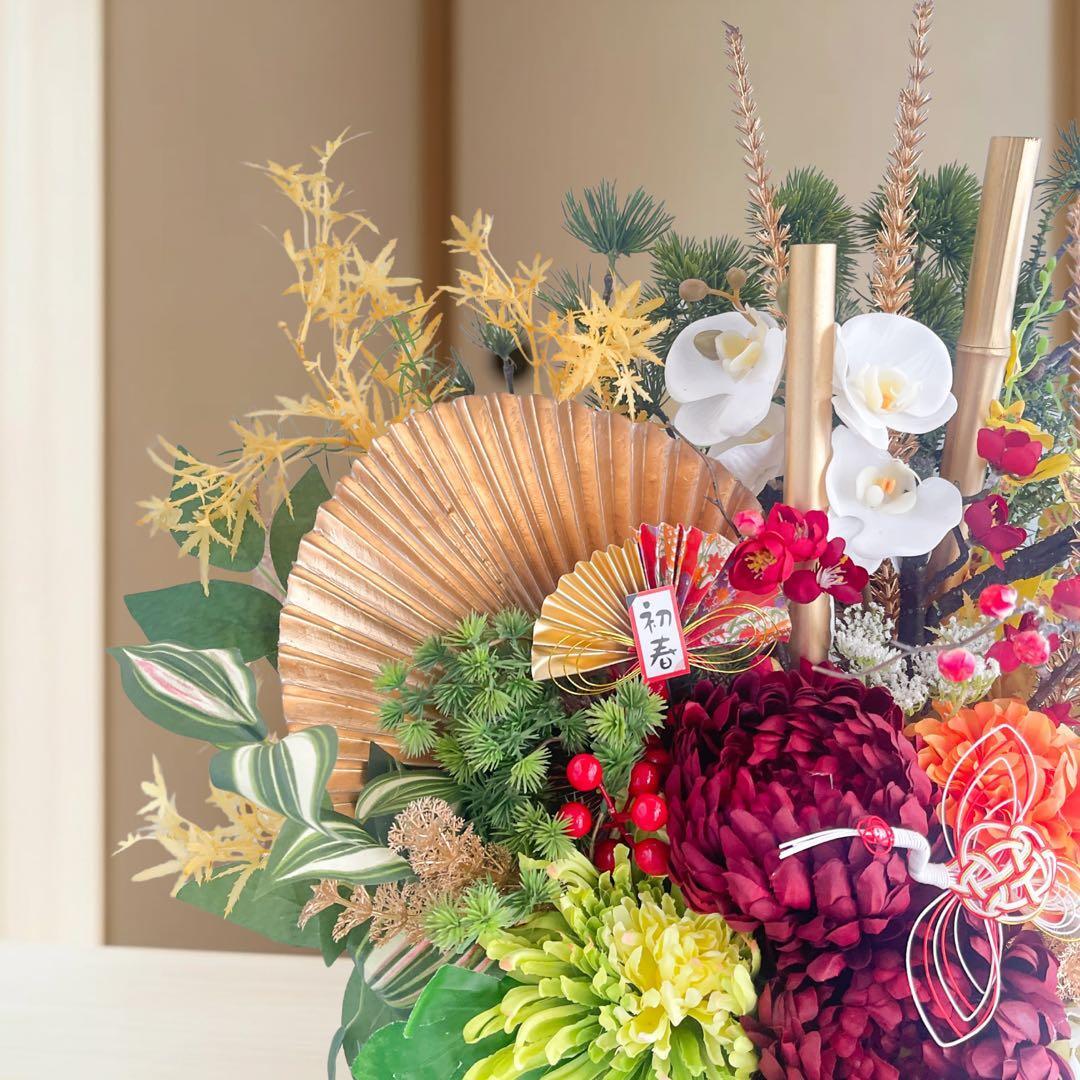 特大LLサイズ迎春角松｜本物帯と乱れ咲き菊の豪華正月アレンジ｜商業用・店舗用一点 特大LLサイズ迎春角松｜本物帯と乱れ咲き菊の豪華正月アレンジ｜商業用