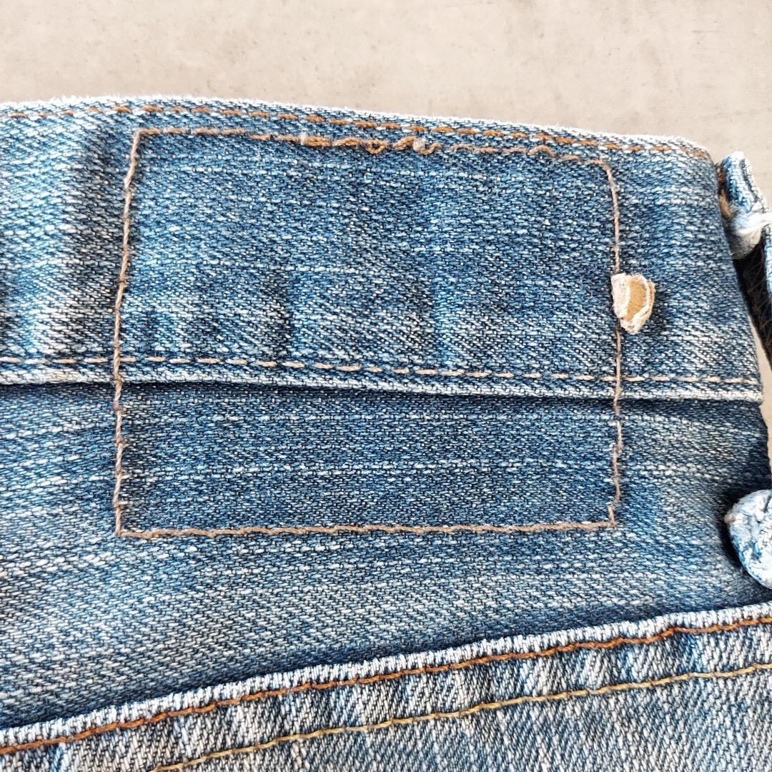 リーバイス569 Levis W34 ブルーデニム 青 ヒゲ 古着 15586 リーバイス569 Levis W34 ブルーデニム 青 ヒゲ 古着 15586 | fuufu