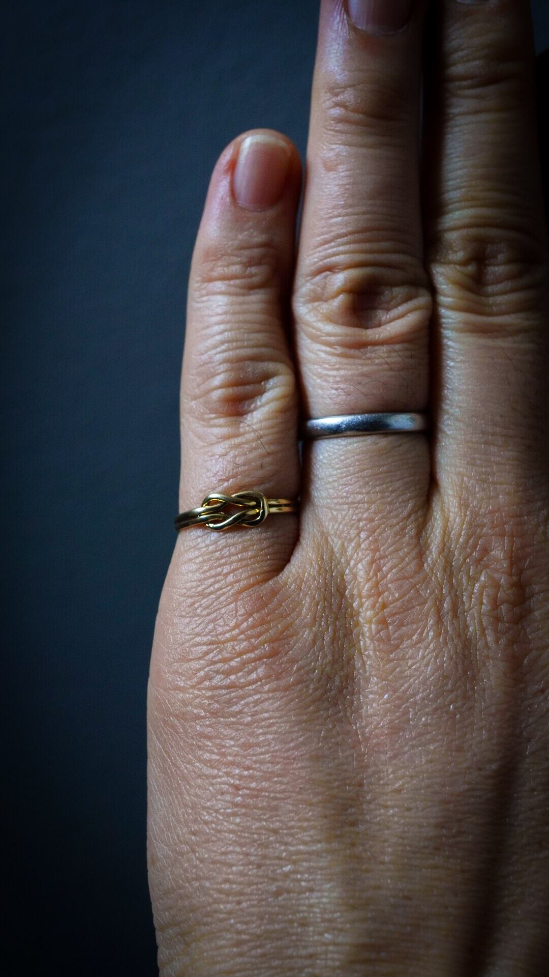 1978】U.K. VINTAGE 9ct イエロー ゴールド ノット リング 《9金 指輪 