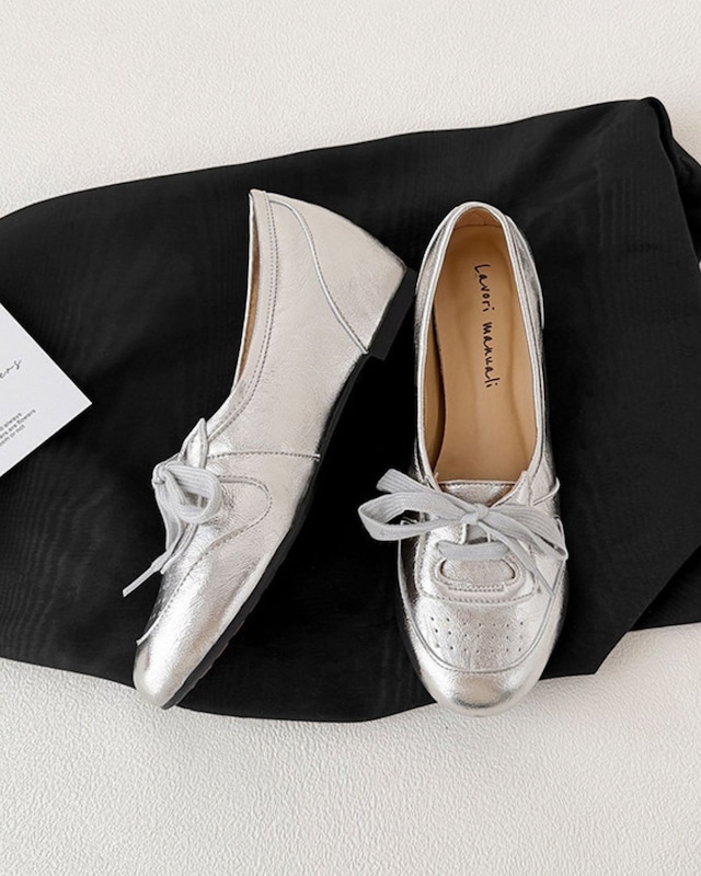 レースアップフラットシューズ　3335