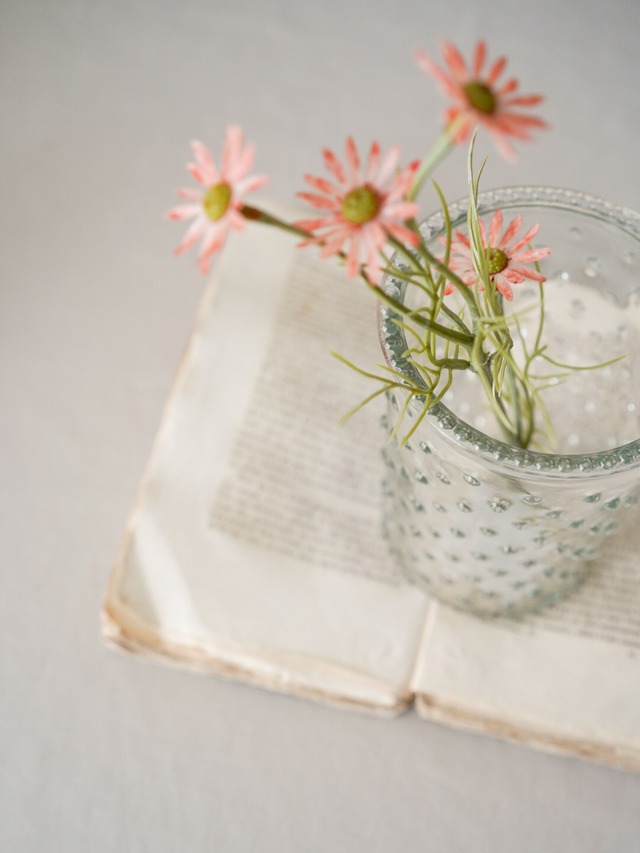 〈即納アイテム〉花びんと選べるお花セット E