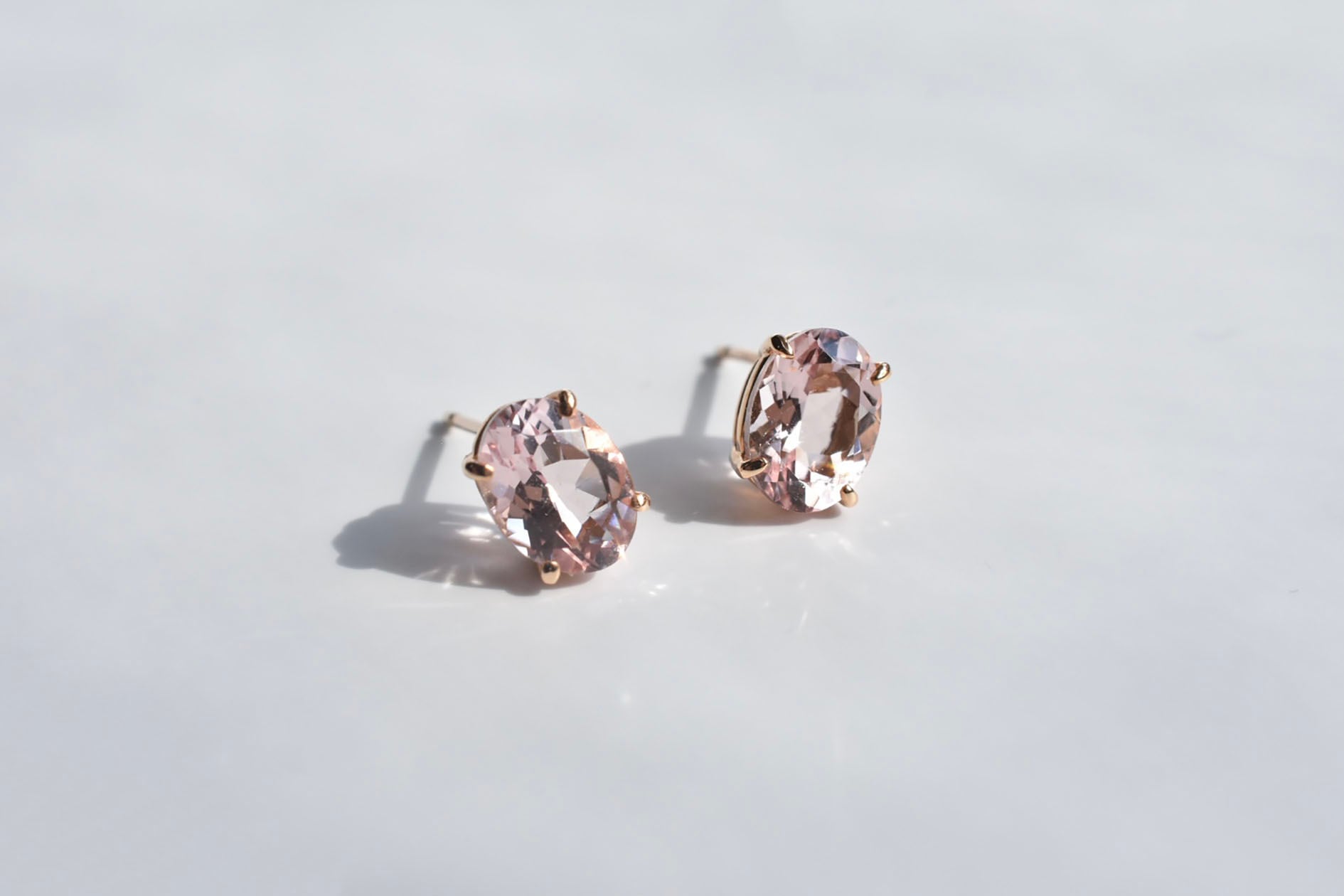 ☆2.1ct☆揺れるモルガナイト0.8ctダイヤモンドプラチナピアス 