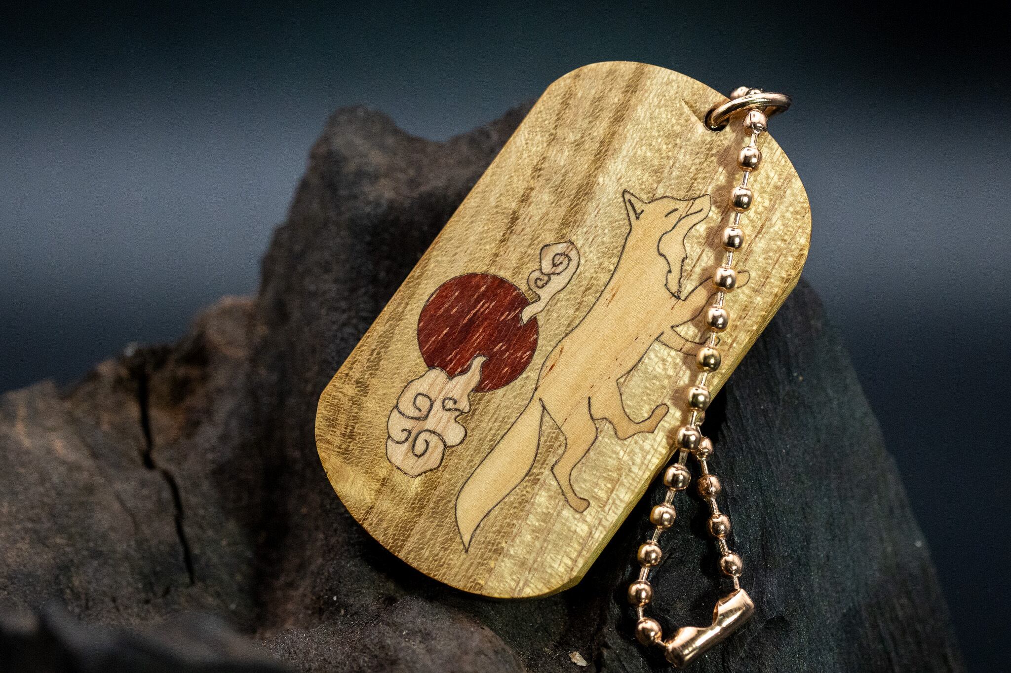 ※【黄金の木】御蔵島 金桑 ドッグタグ 象嵌 十五夜きつね