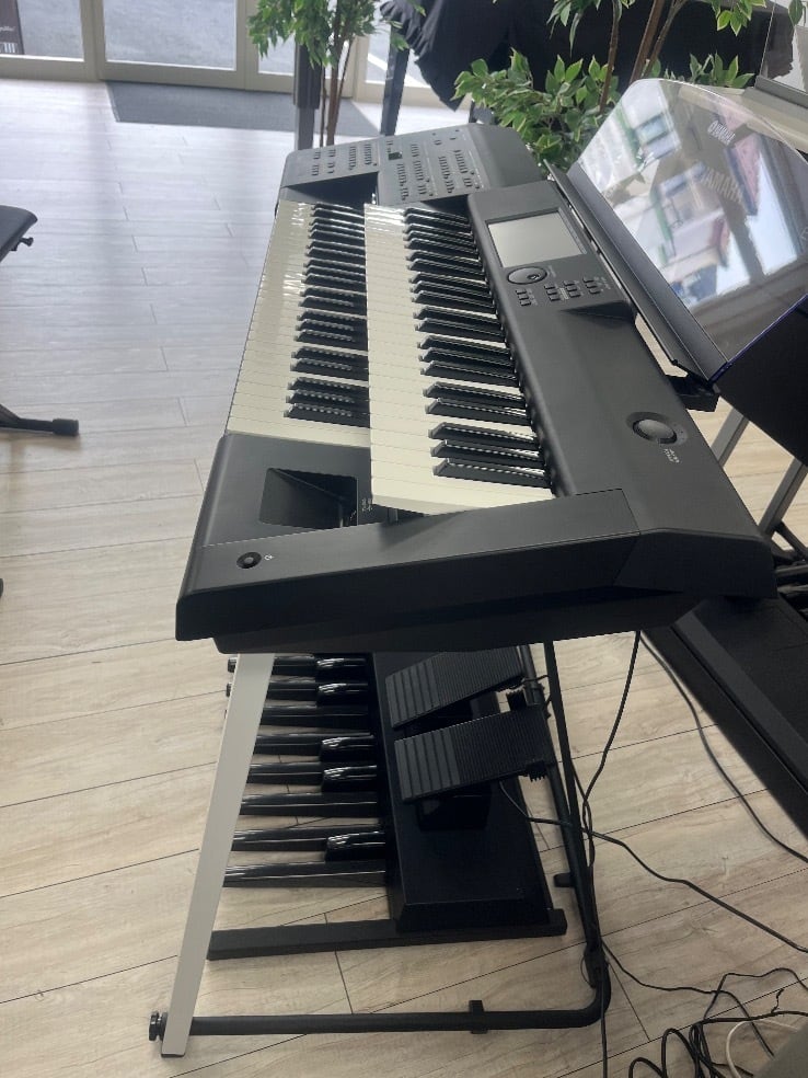 ★84866【電子ピアノ】YAMAHA　ELC02　20年製 ☆84866【電子ピアノ】YAMAHA ELC02 20年製 | リユース専門店エプコ