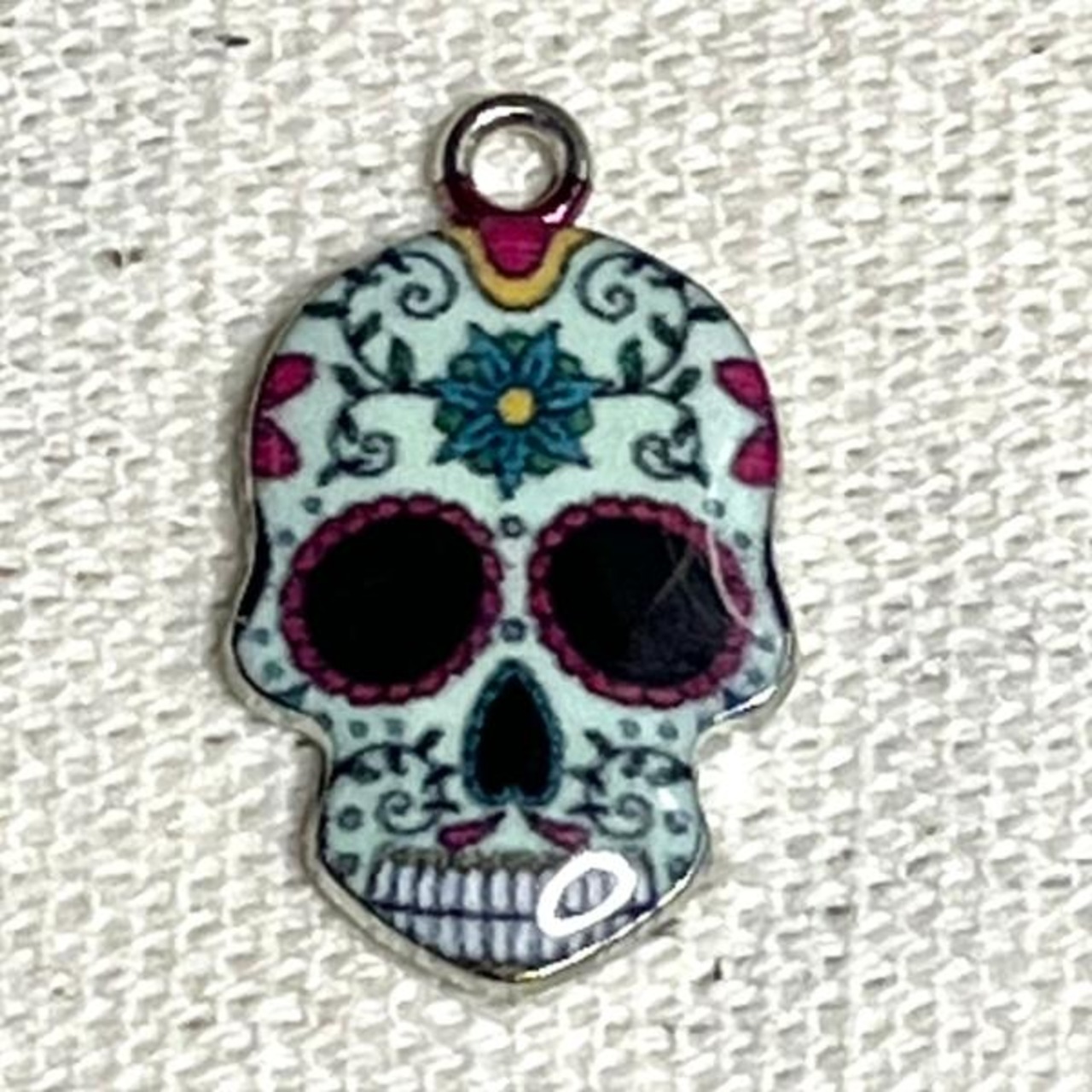 エナメルスカルヘッドシルバーベースチャーム/ドクロ