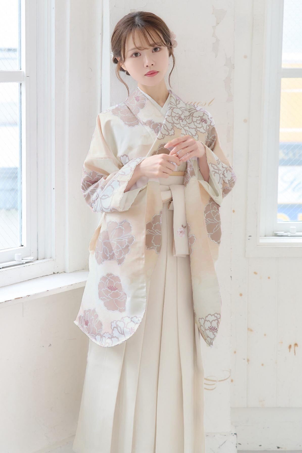 袴4点set麗らかな淡ぼたん（オレンジクリーム）刺繍袴67SWH | ANDESIR
