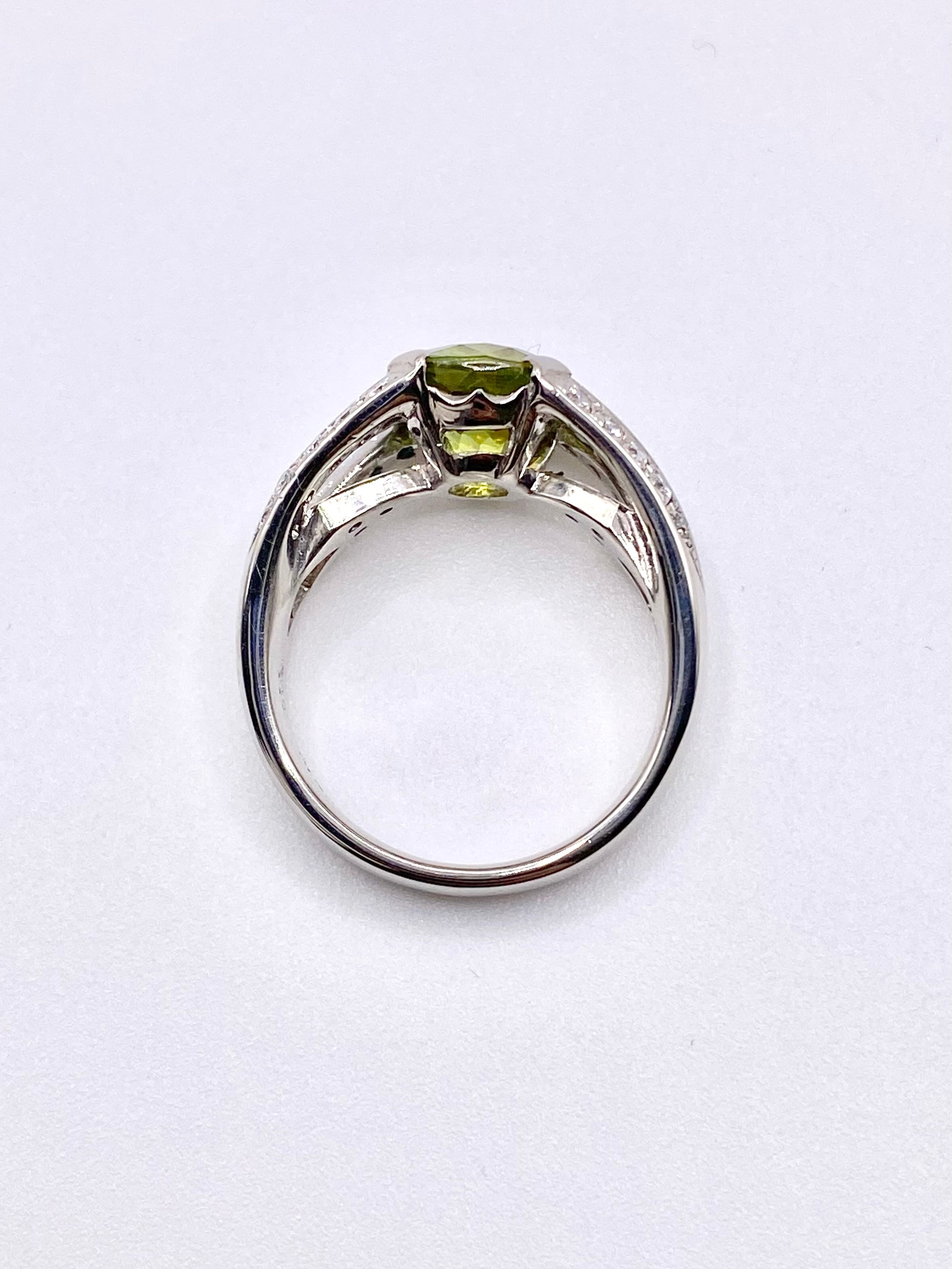 スフェーン 3.30ct / ダイヤモンド 計0.30ct Pt900 リング 11号