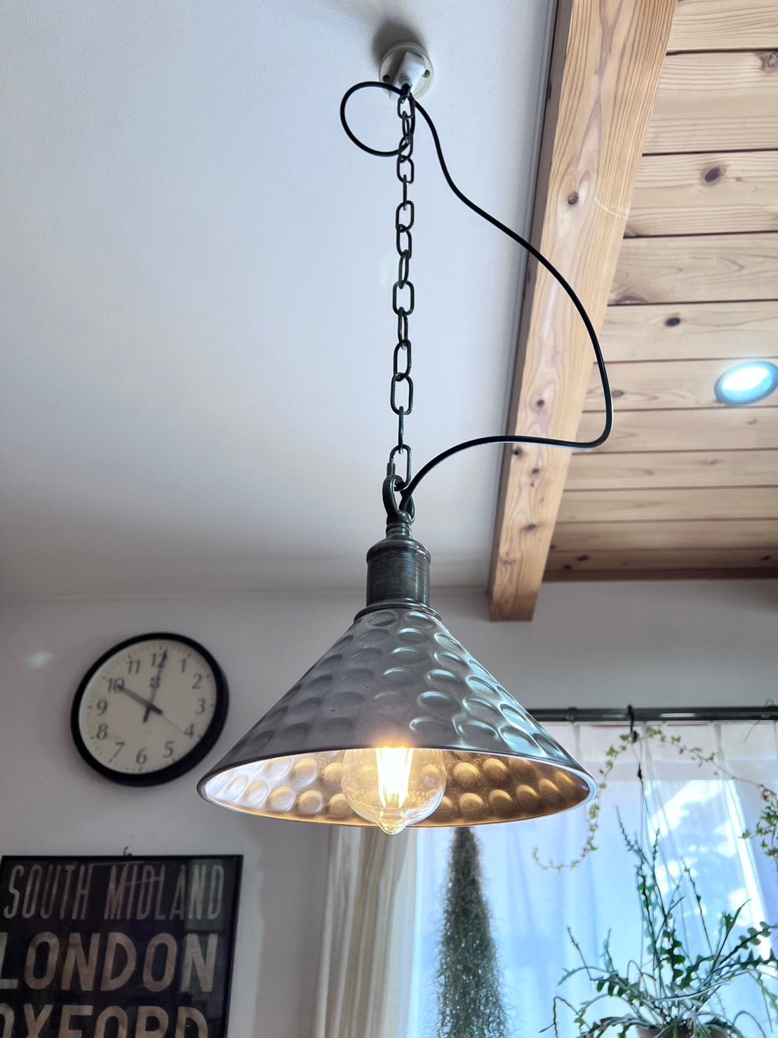 クラシックハンマードペンダントライト | izumi Lamp