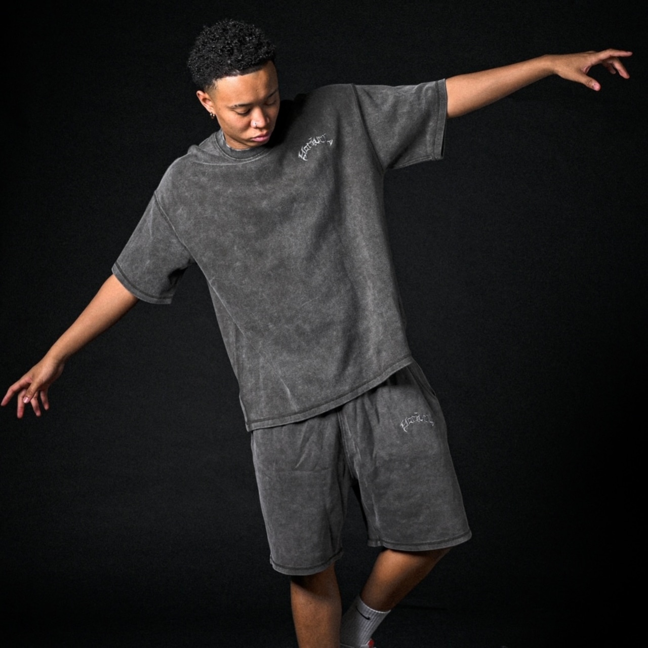 OG SMALL LOGO PIGMENT TEE