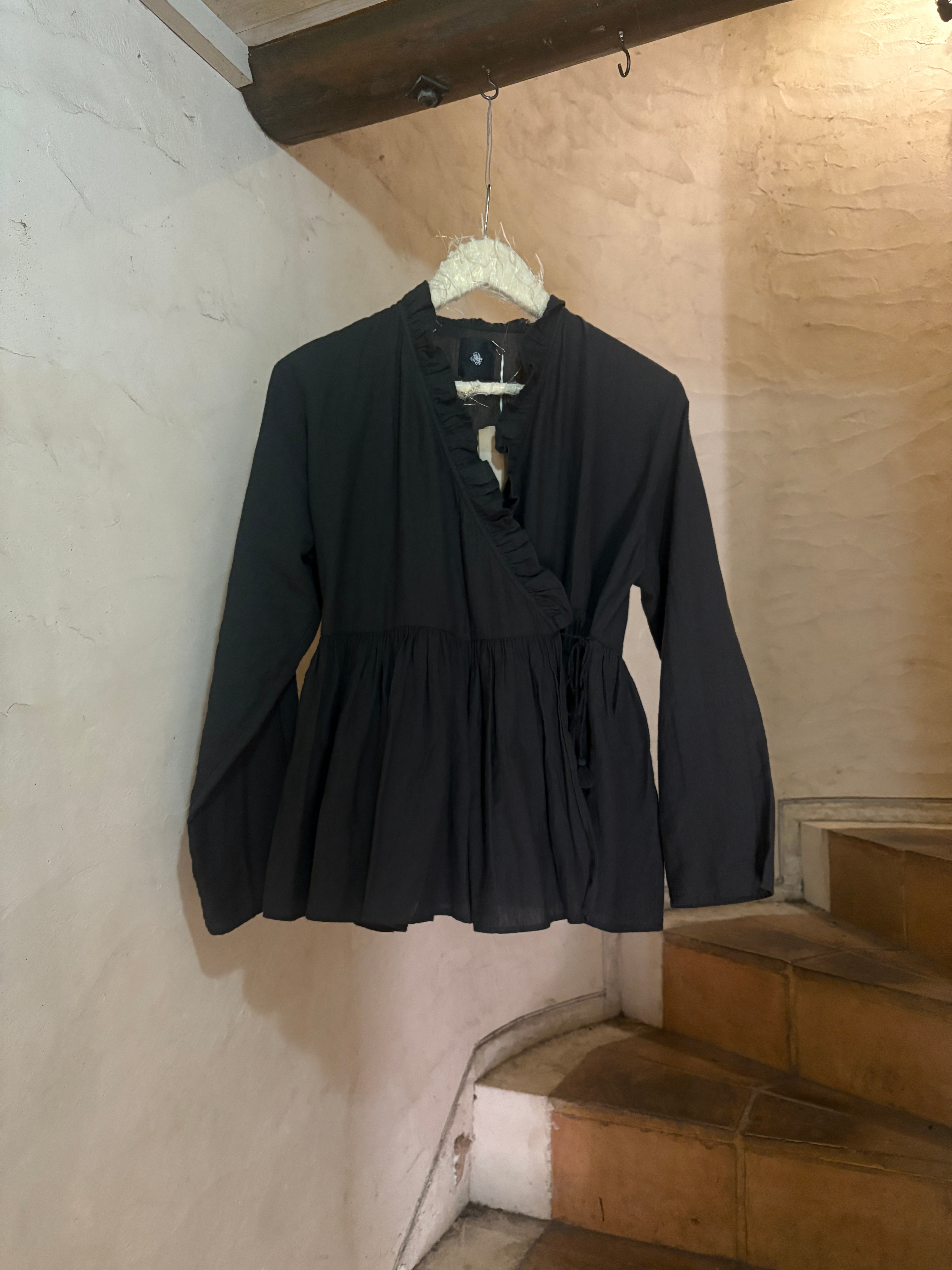 maison de soil | TWILL COTTON KHADI PLAIN FRILL CACHE COEUR-charcoal