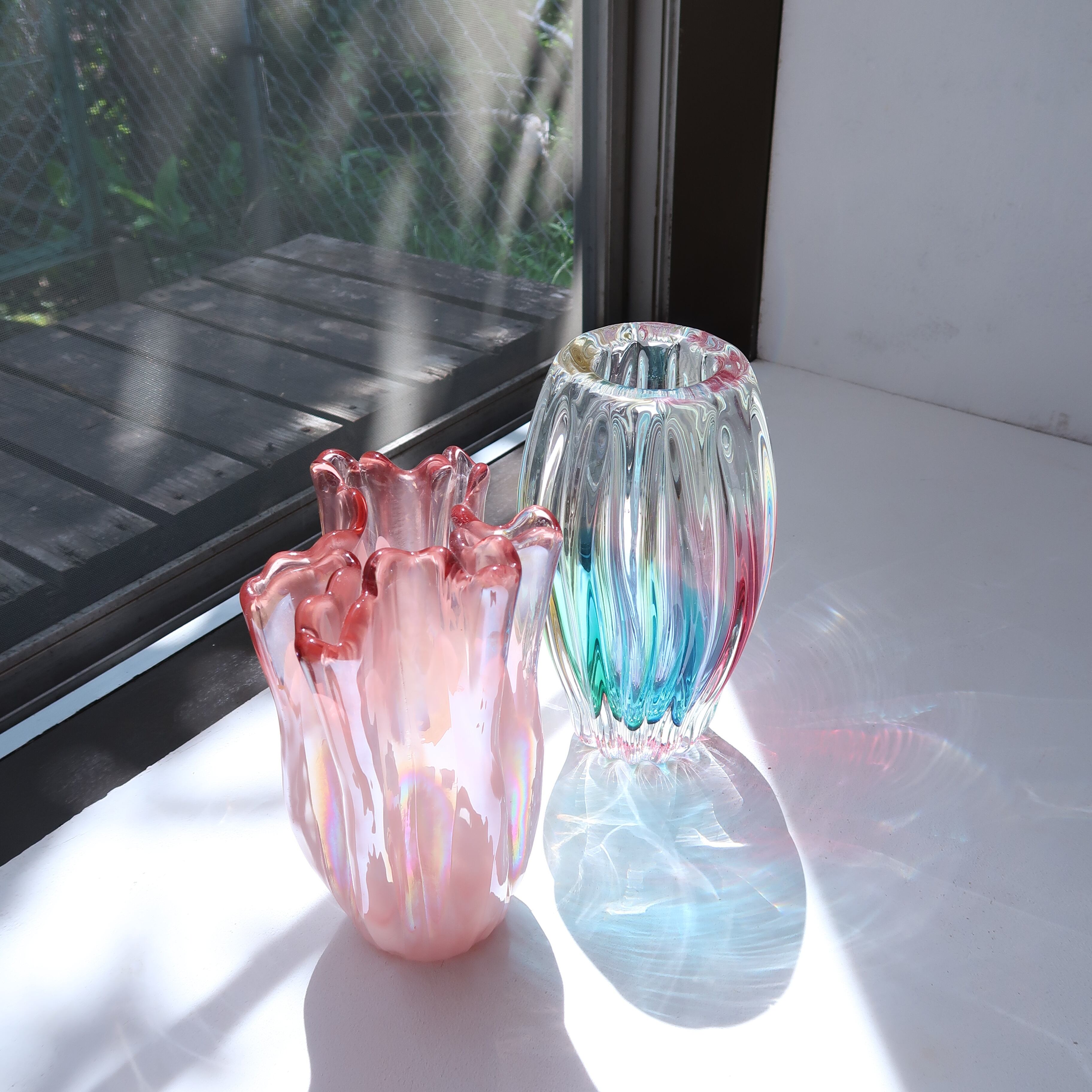 Art Glass IWATU GLASS 瑠璃色の花瓶-