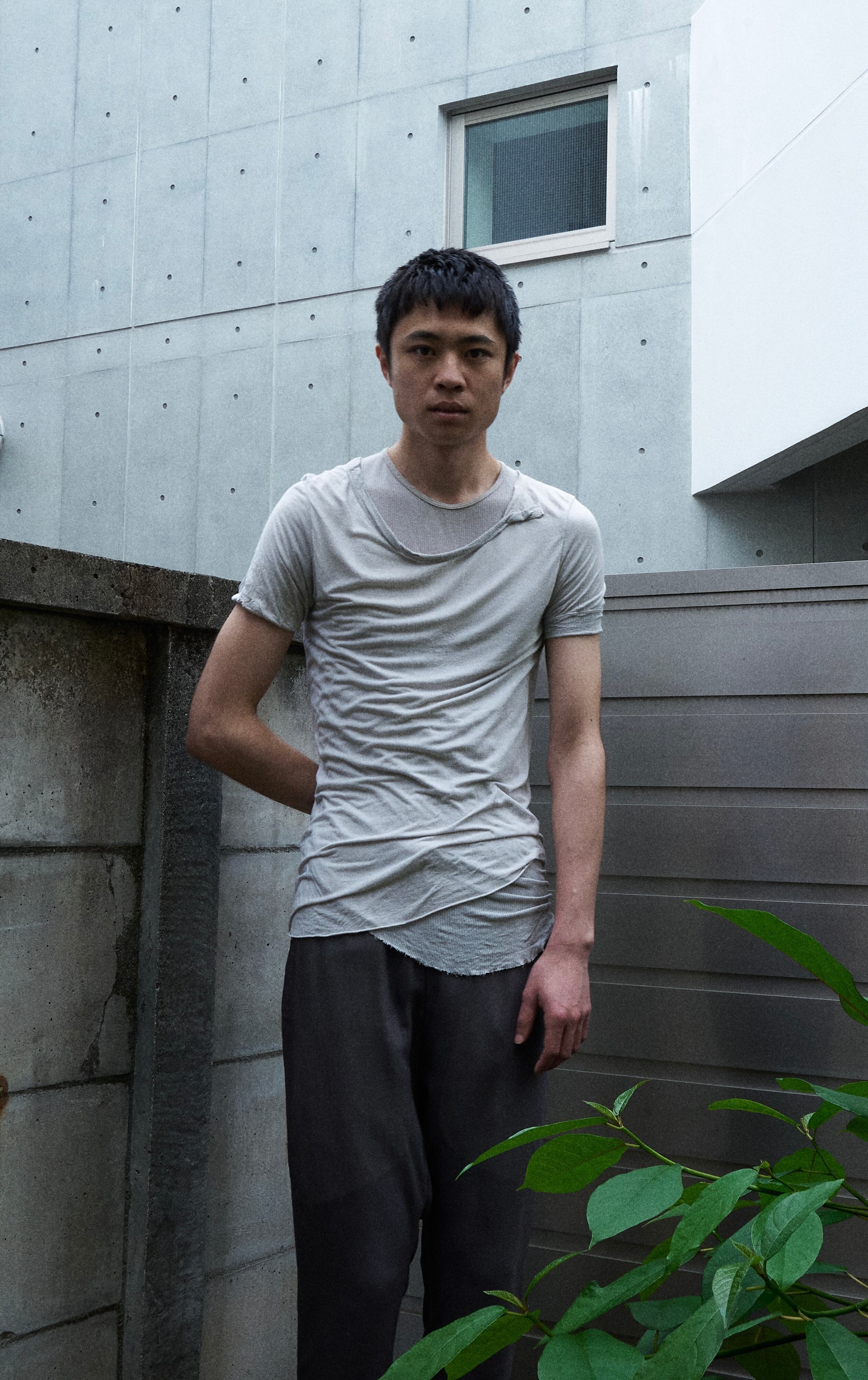 00s Nicolas&Mark ドレープレイヤードL/Sトップ NiCOLAS & MARK Layered docking pattern T-shirt | FOLLIEE.