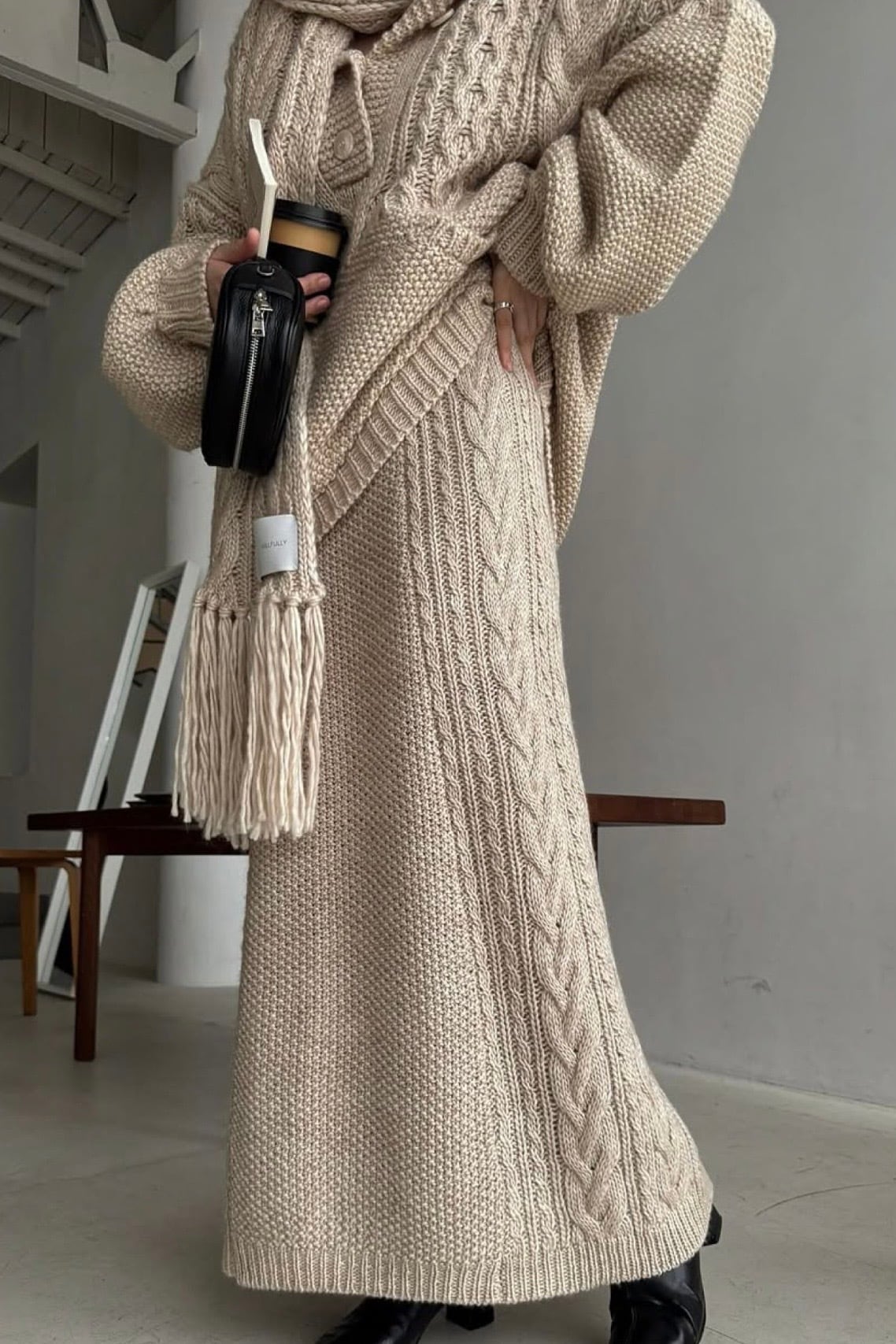 WILLFULLY Side cable coarse knit pencil skirt スキッパーフーディー