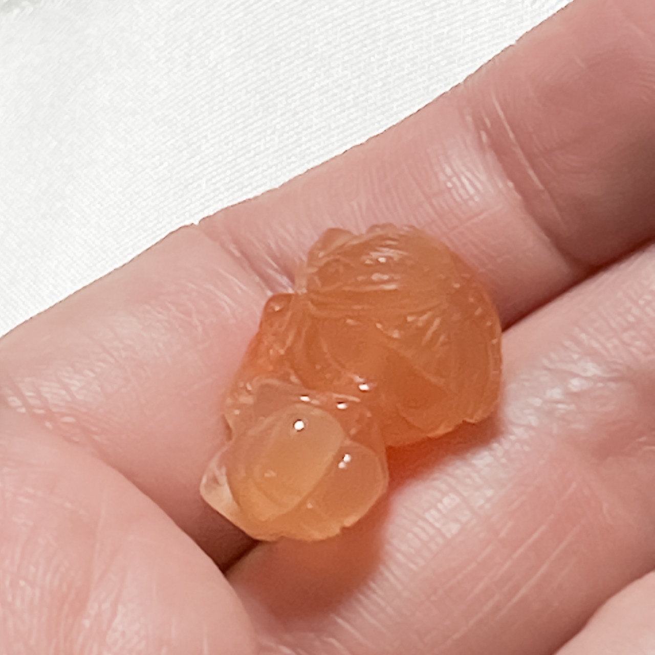 アラシャン瑪瑙 妖精の彫刻ビーズ － 砂漠の神秘のささやき