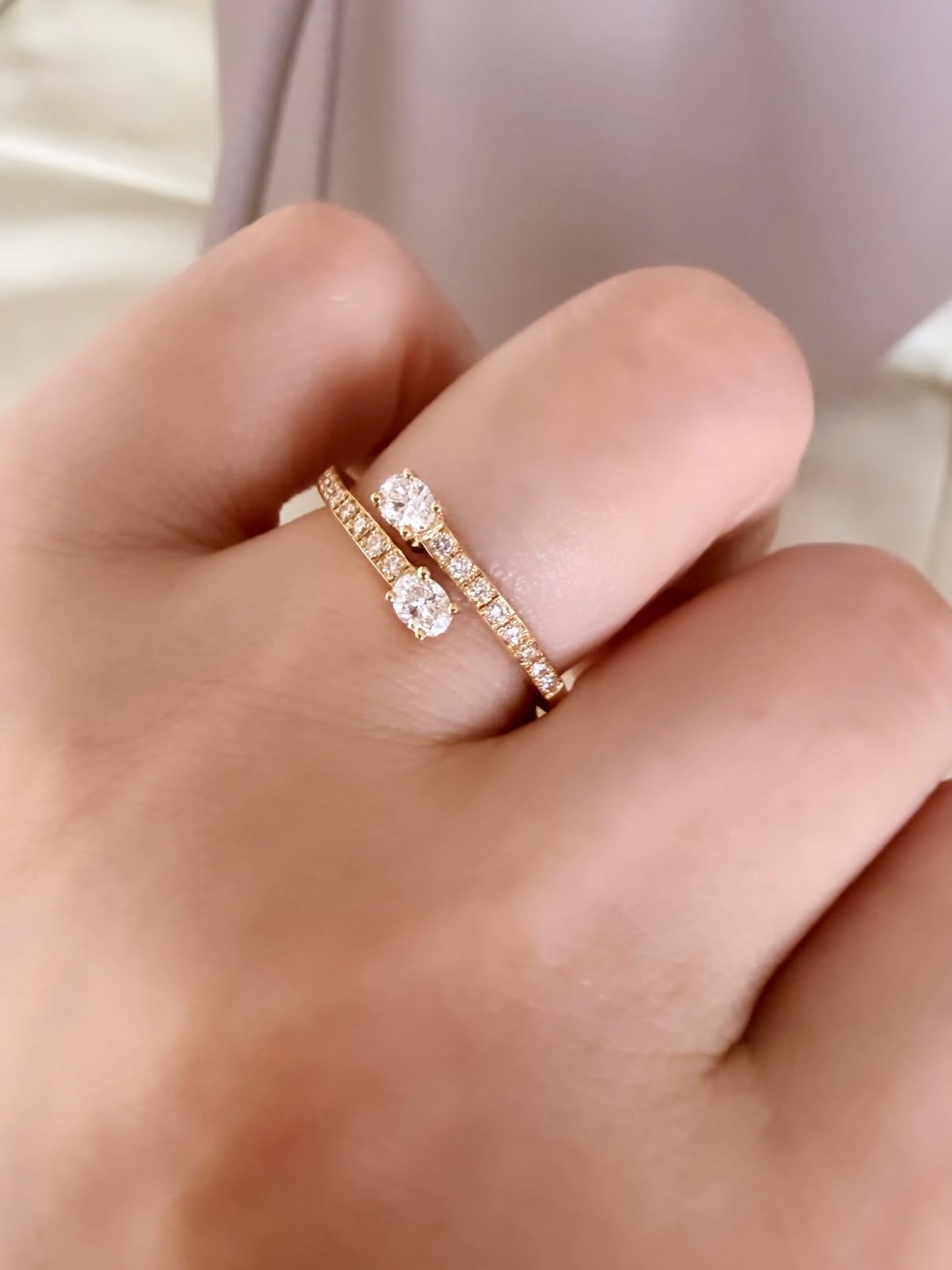 Wオーバルカット ダイヤモンドリング 0.20ct K18イエローゴールド