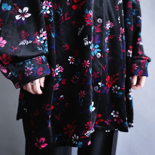 black base beautiful color flower pattern over size velours shirt