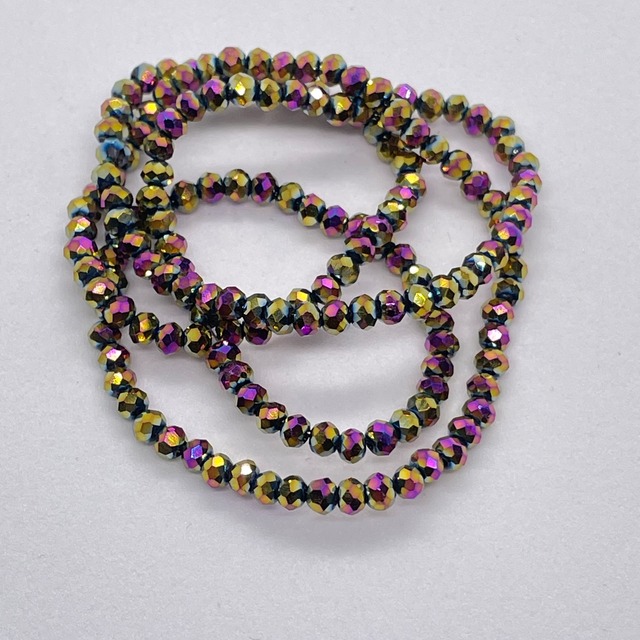 クリスタルビーズ 　2mm [C-62　メタリック玉虫ミックス]ボタンカット