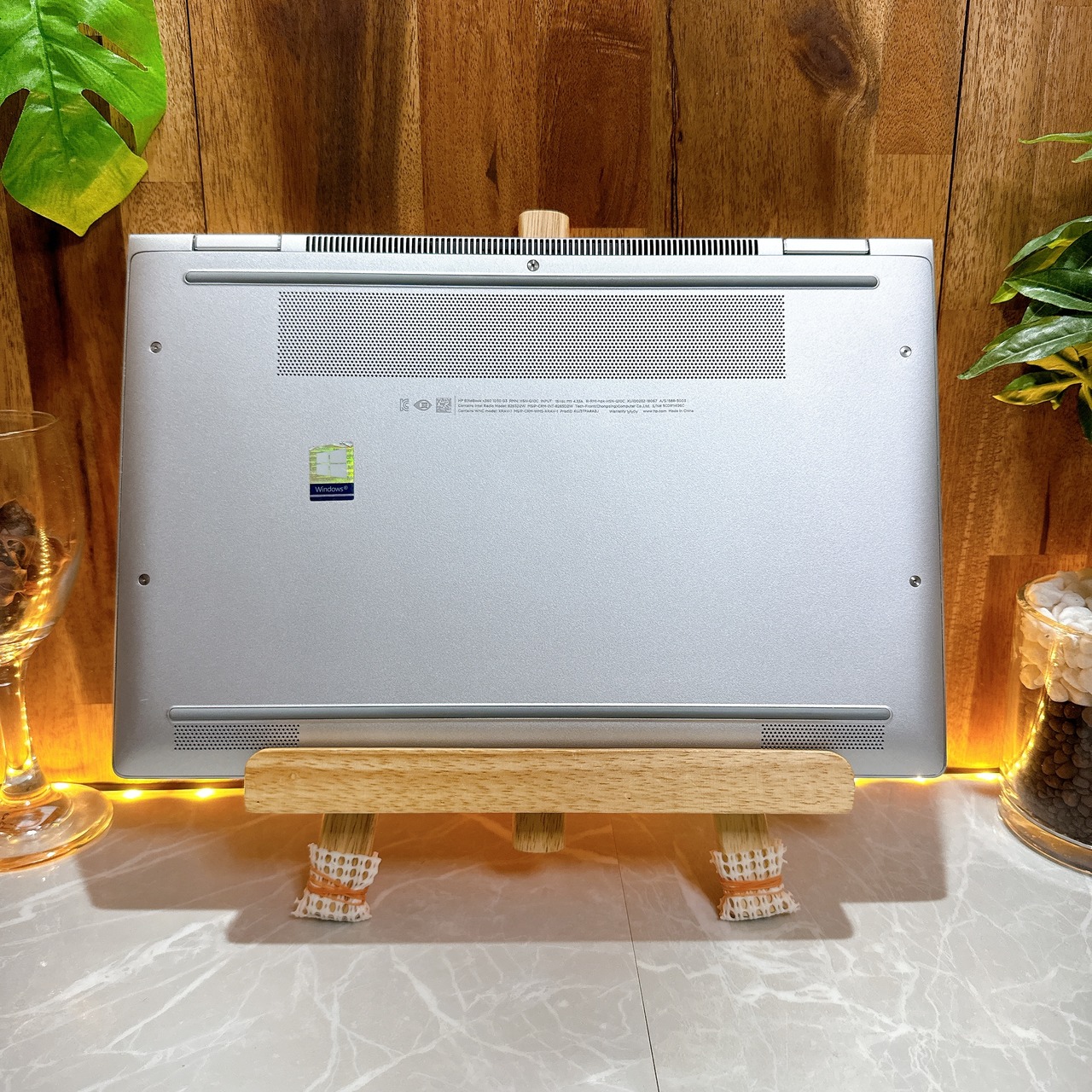 最高峰i7/HP EliteBook x360 /SSD512GB/メモリ16GB/i7第8世代/タッチパネル式/ノートパソコン