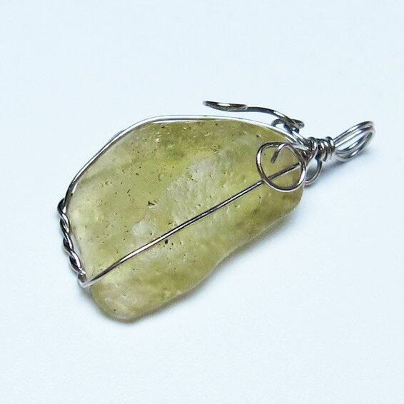 リビアングラス ペンダント 一点物 メール便可 112-13659