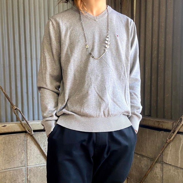 TOMMY HILFIGER トミーヒルフィガー Vネック コットンニットセーター 