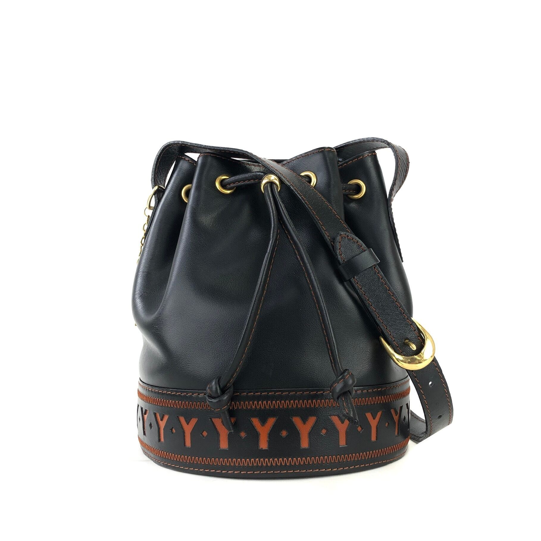 Yves Saint Laurent イヴ サンローラン Yカットアウト レザー Yves Saint Laurent イヴ サンローラン Yカットアウト レザー