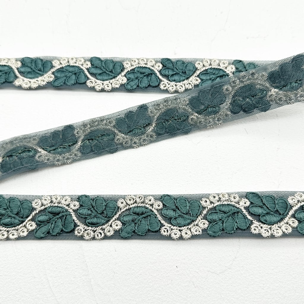 ドリーム [ダークグリーン]インド刺繍リボン 2716 | インド刺繍リボン