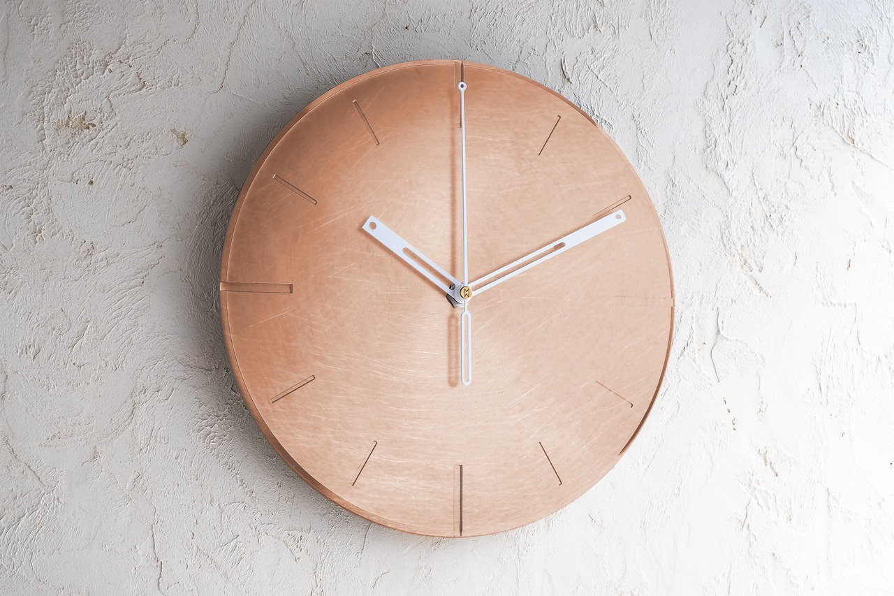 【8月28日Makuake先行販売品】ひかりを楽しむ掛け時計