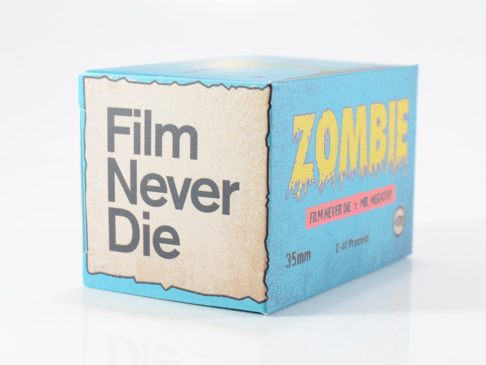 FILM NEVER ZOMBIE 400 35mmカラーネガフィルム 36枚撮り (K055