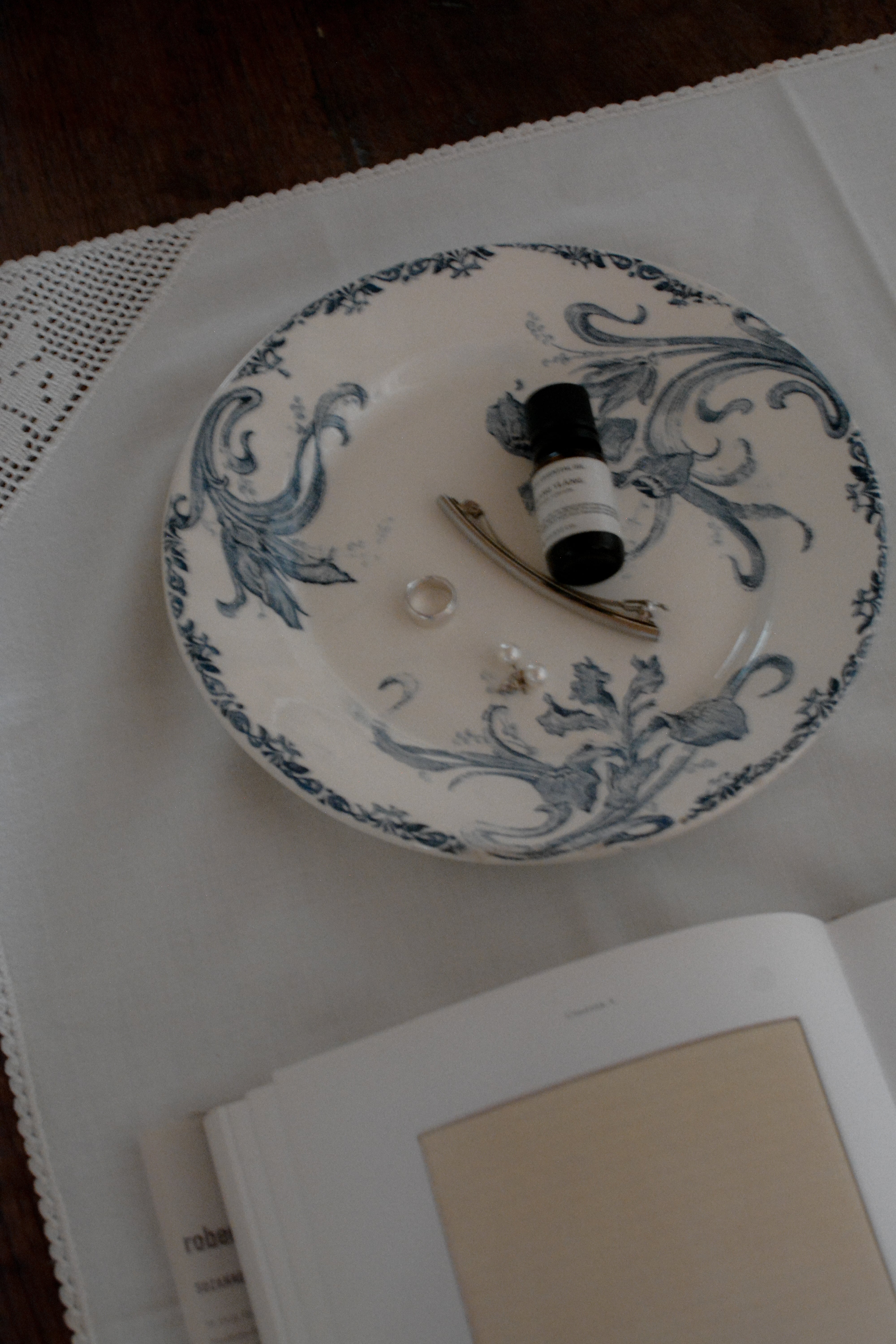 antique plate L&G Iris Ⅱ