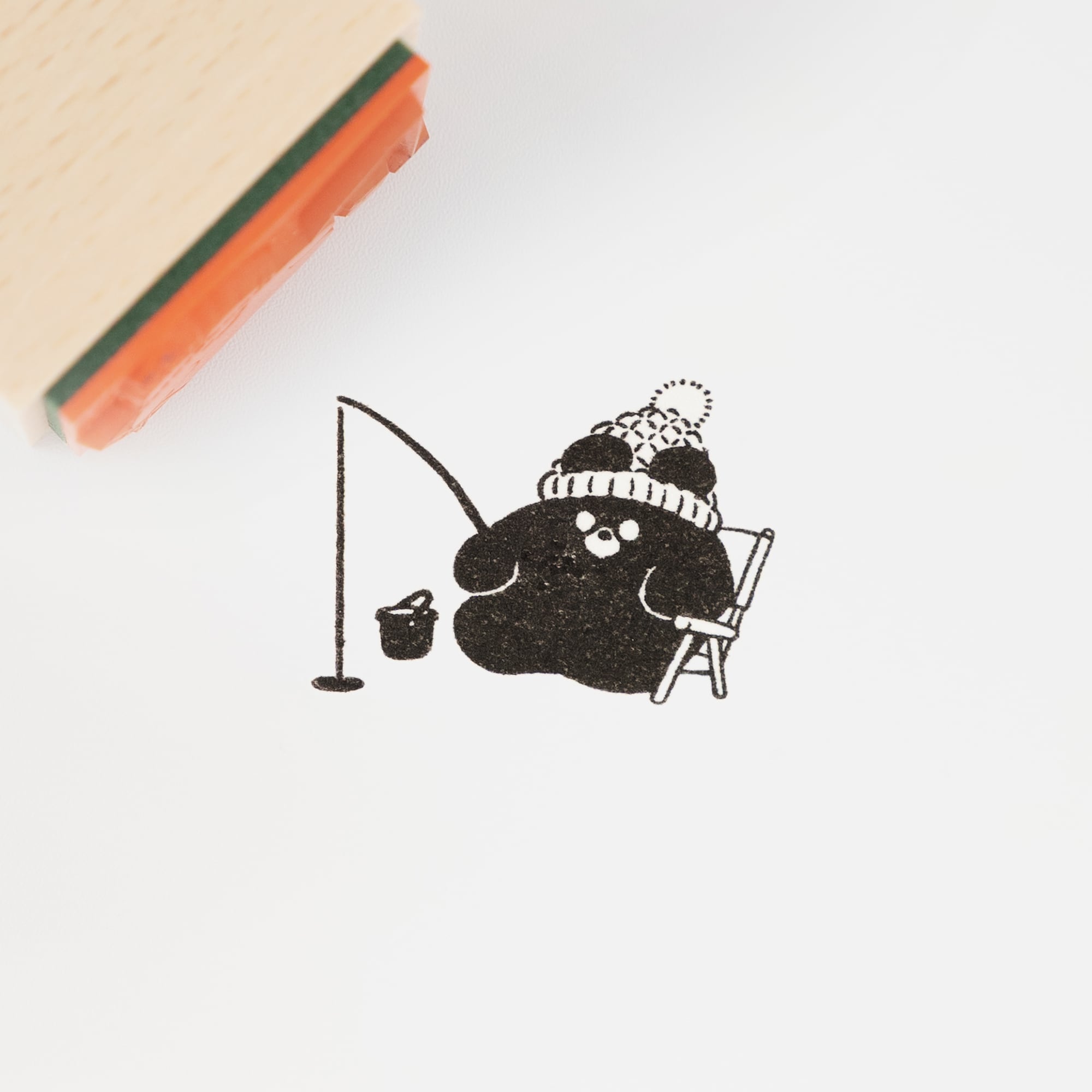 釣りをするくまさん | はんこ