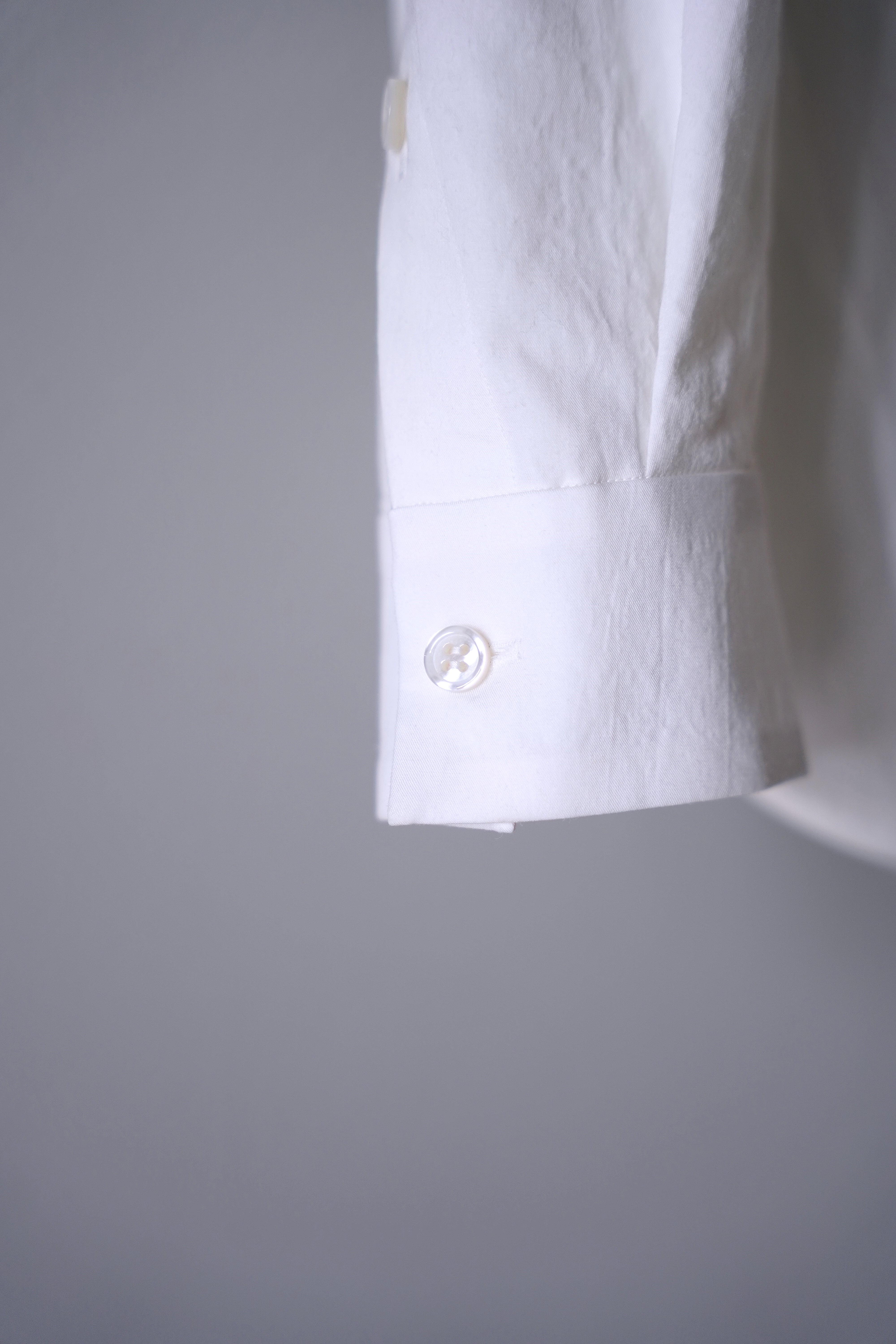 山内 塩縮加工コットンリネンシャツ羽衿あり white | DE OJAL omomuki