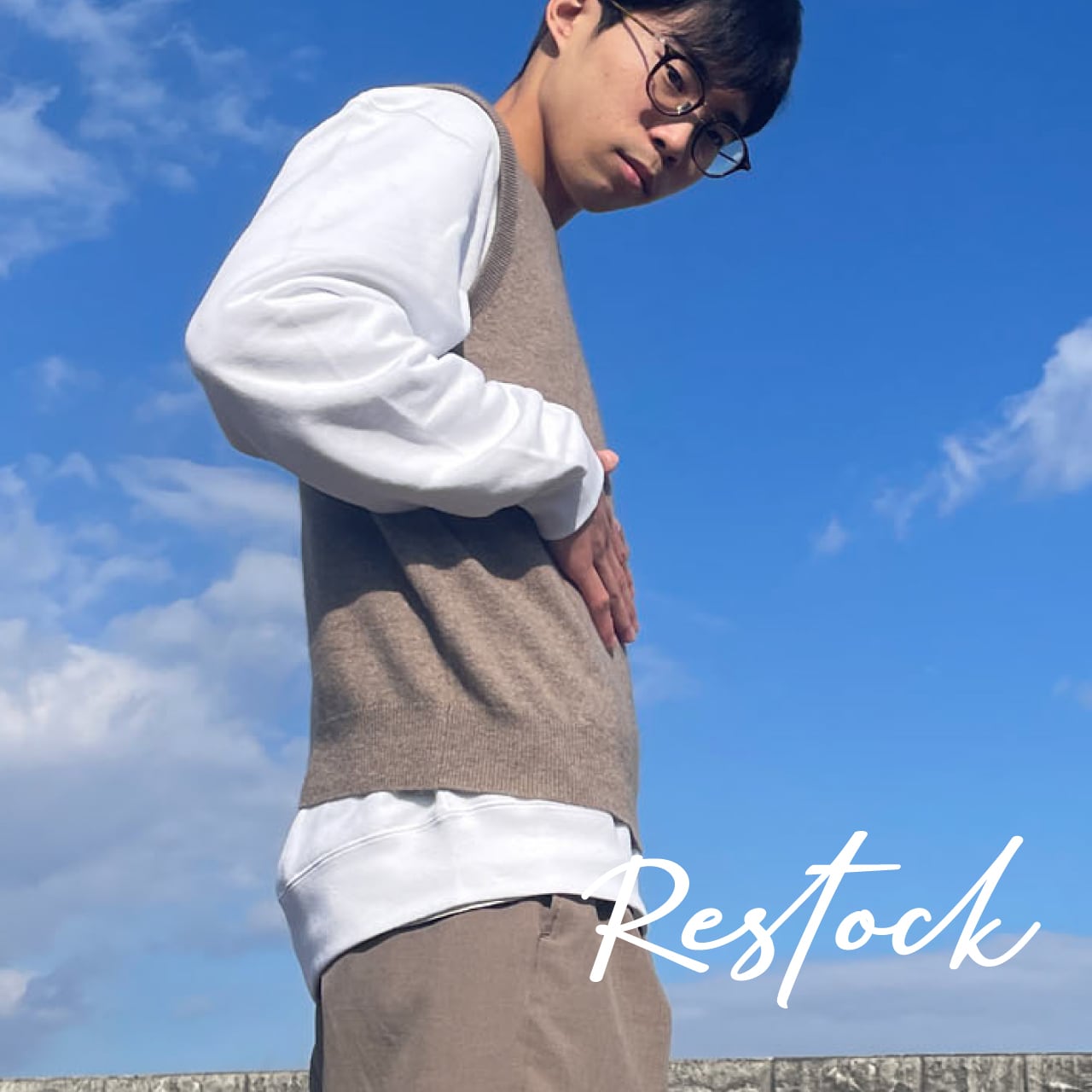 □ニットウェア | 空飛ぶ羊 BASE webshop｜モンゴルの天然毛、靴下と