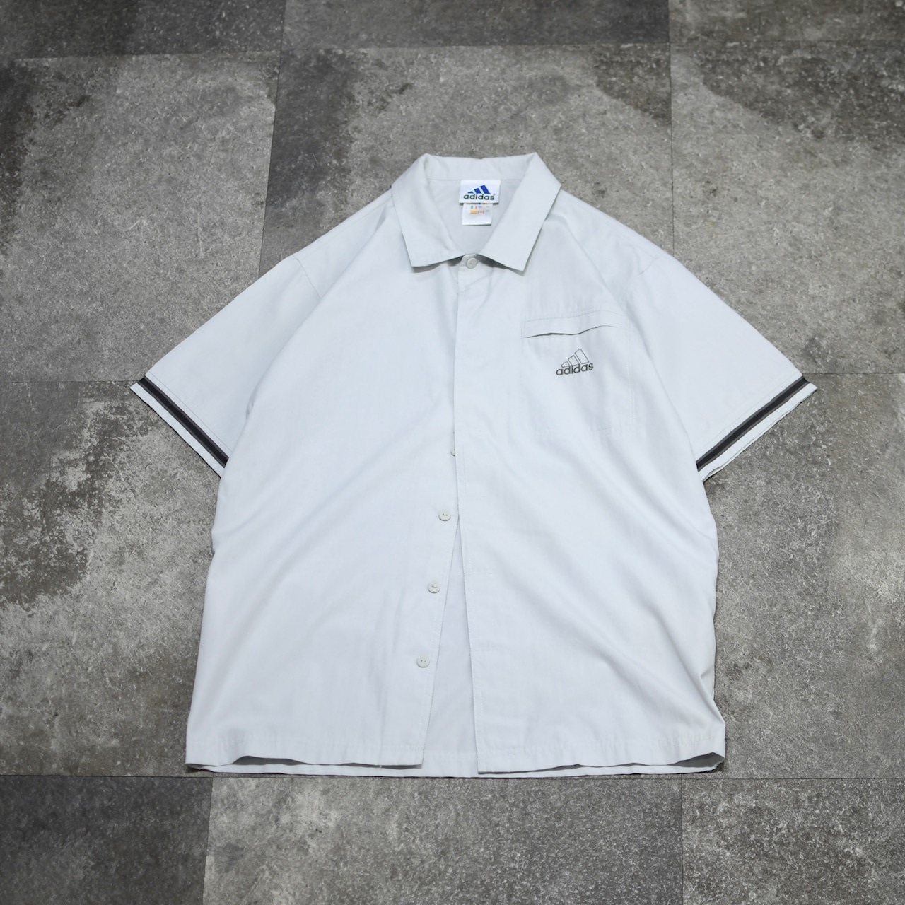 adidas sleeve line design shirt