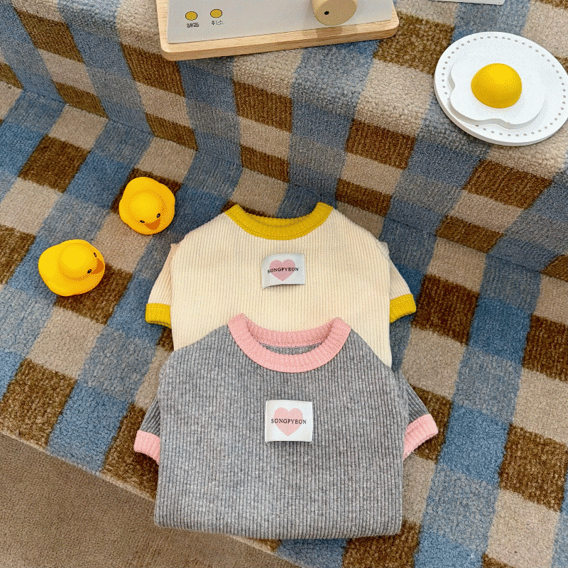 予約【songpyeon】Heart Label Ribbed T-shirt