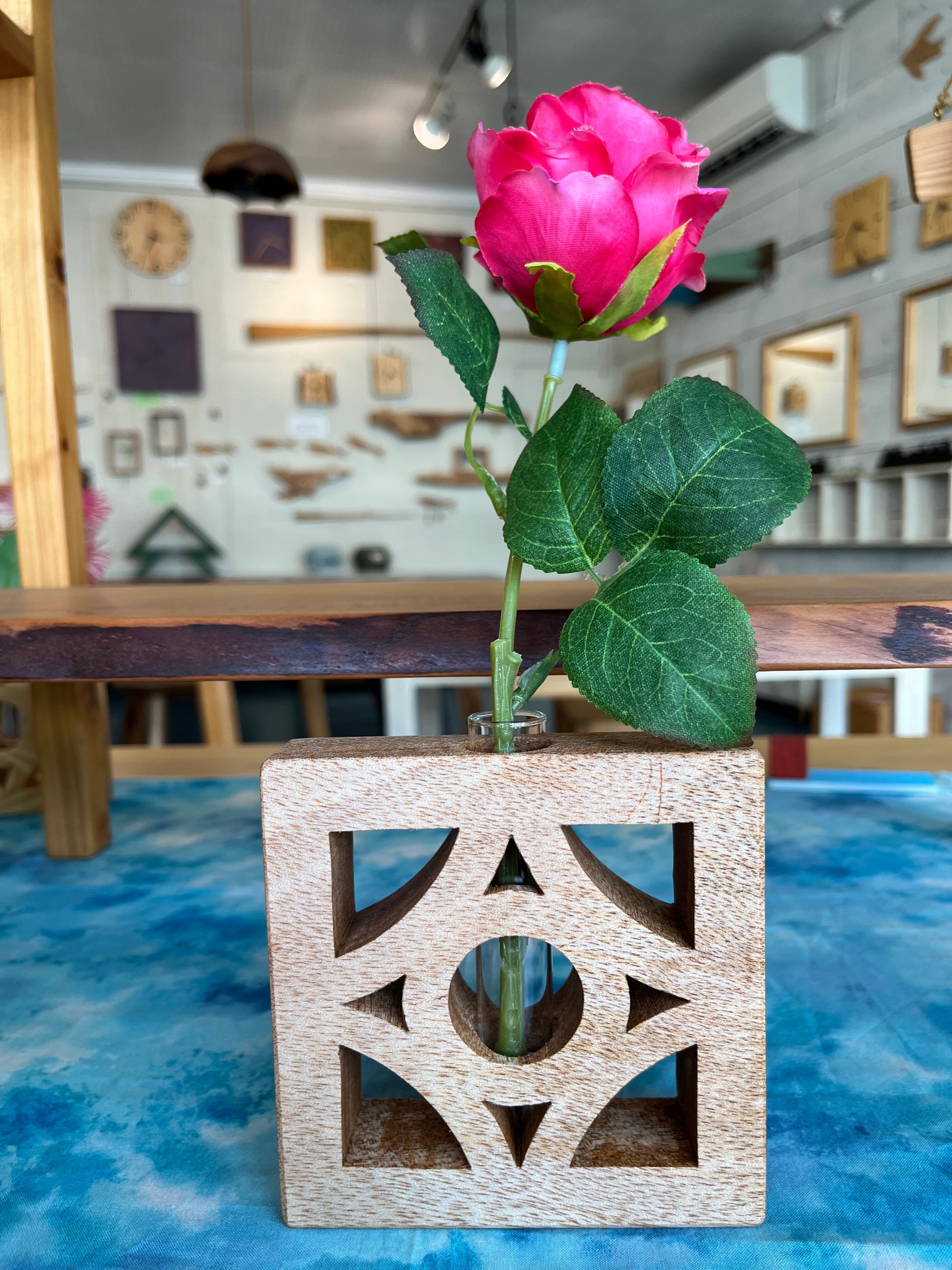 沖縄の木工房もり～む（一輪挿し）