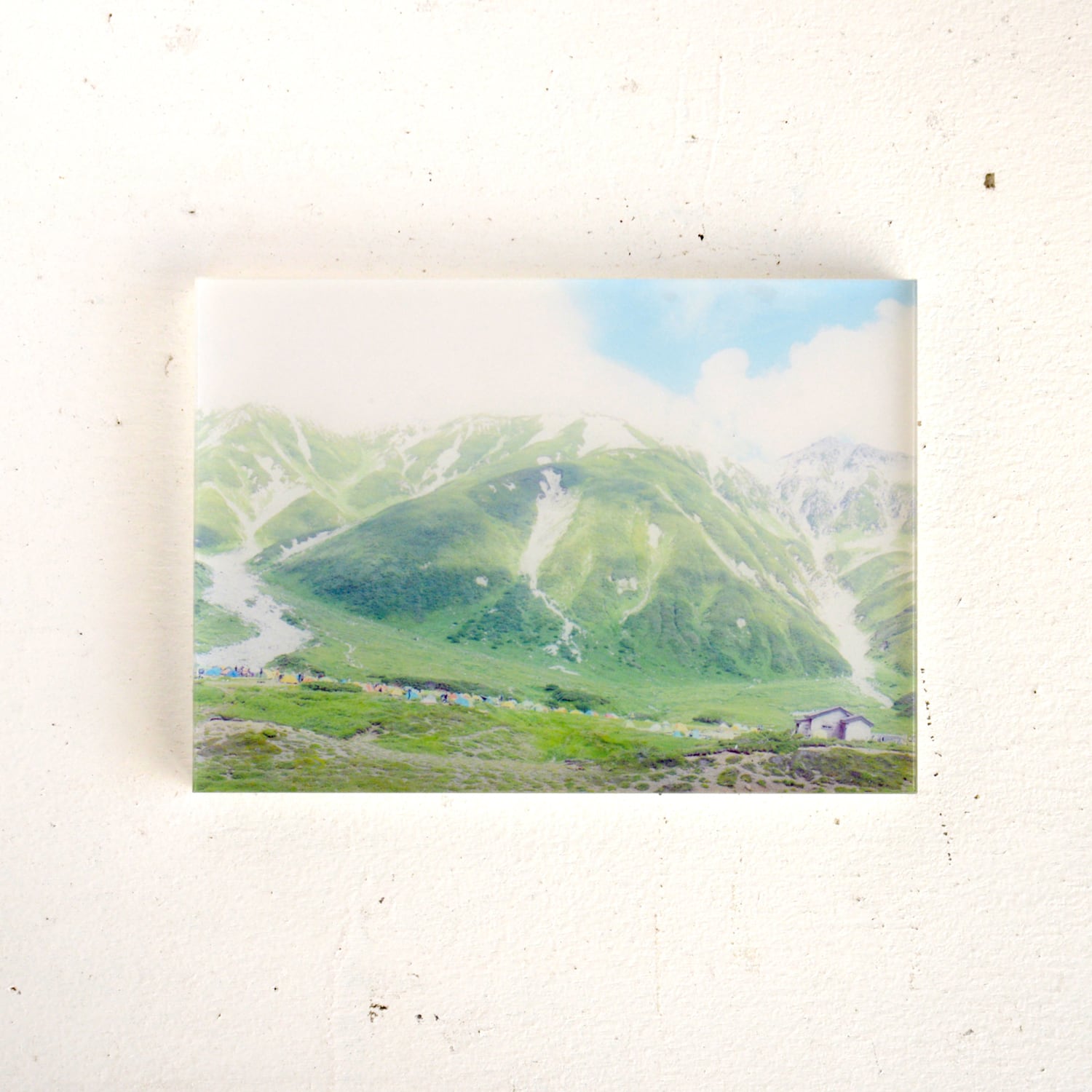 【mt.souvenir】山の透けるアクリルパネル／立山三山に抱かれる雷鳥沢（14×10cm）