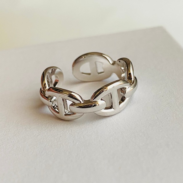 Chian ring + silver